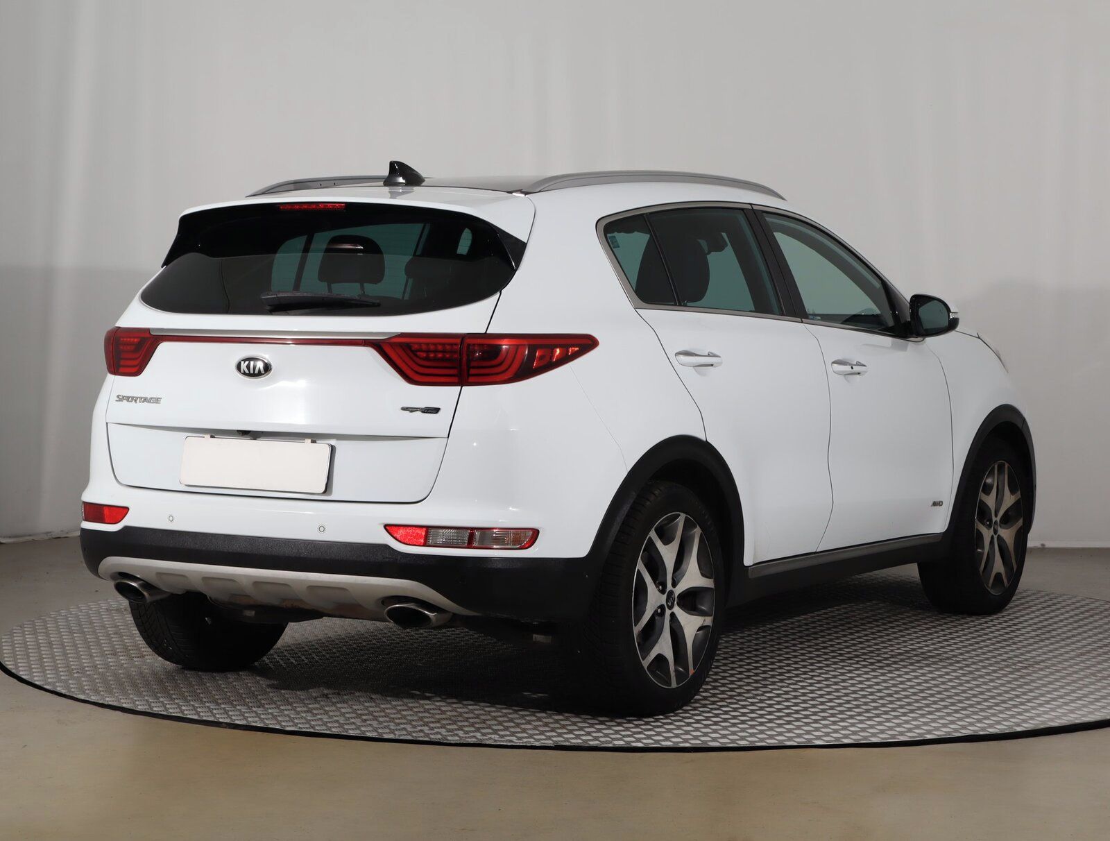 Kia Sportage, 1.6 T-GDI, 4X4, Automat - fotka 5