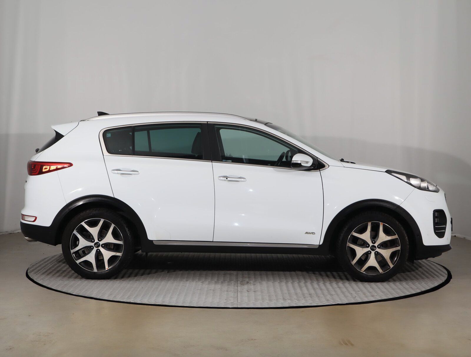 Kia Sportage, 1.6 T-GDI, 4X4, Automat - fotka 6