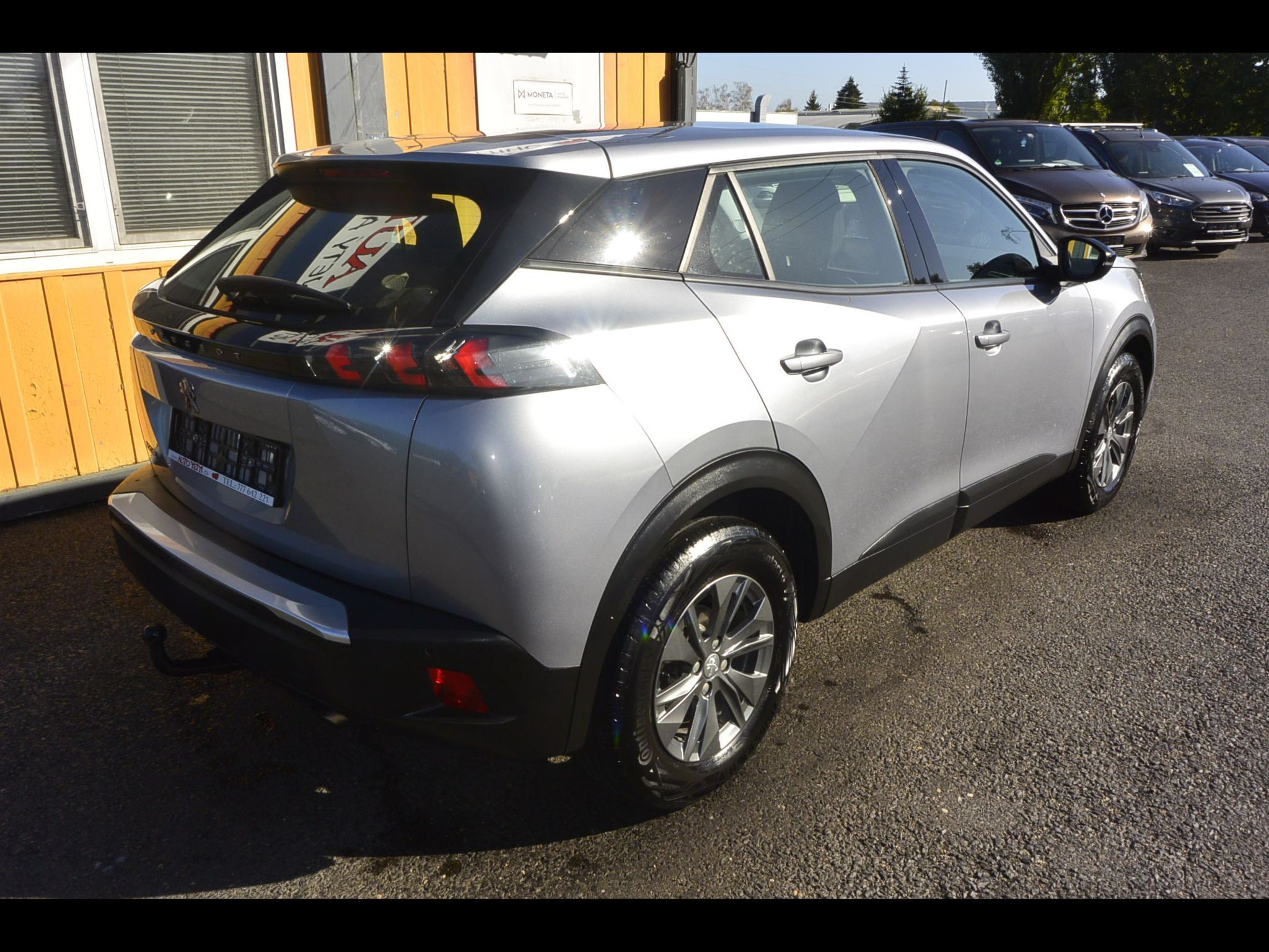 Peugeot 2008, 1.2 PureTech 1.maj.ČR - fotka 5