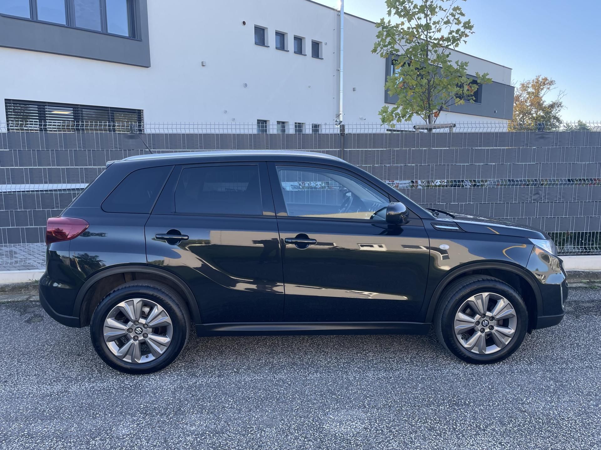 Suzuki Vitara, 1.4 BoosterJet 103 kW - fotka 6