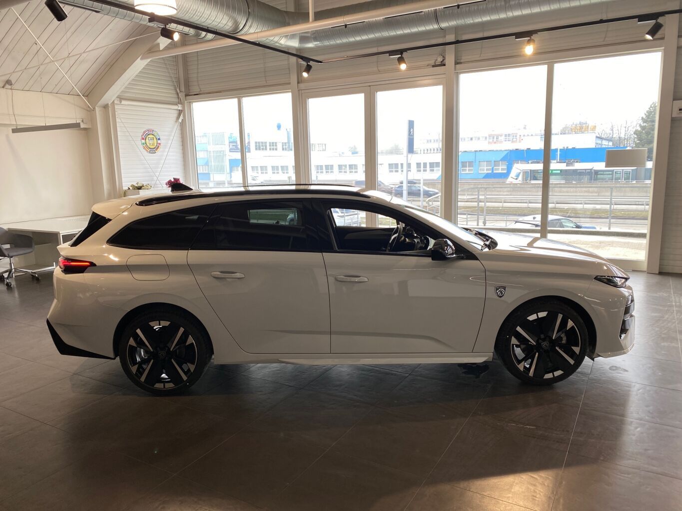 Peugeot 308, SW GT Hybrid 145k- PANORAMA + - fotka 5