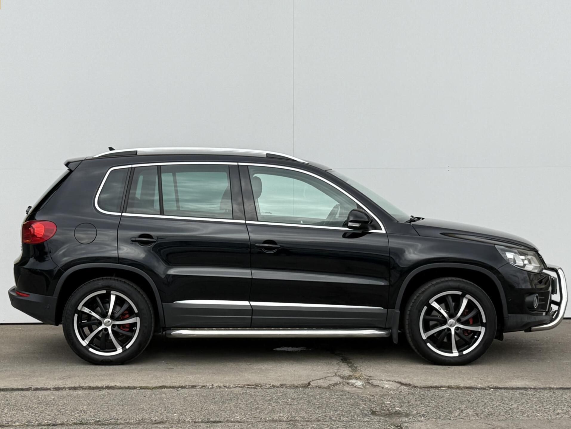 Volkswagen Tiguan, 2.0 TDi 103KW DSG 4MOT Sport & - fotka 3