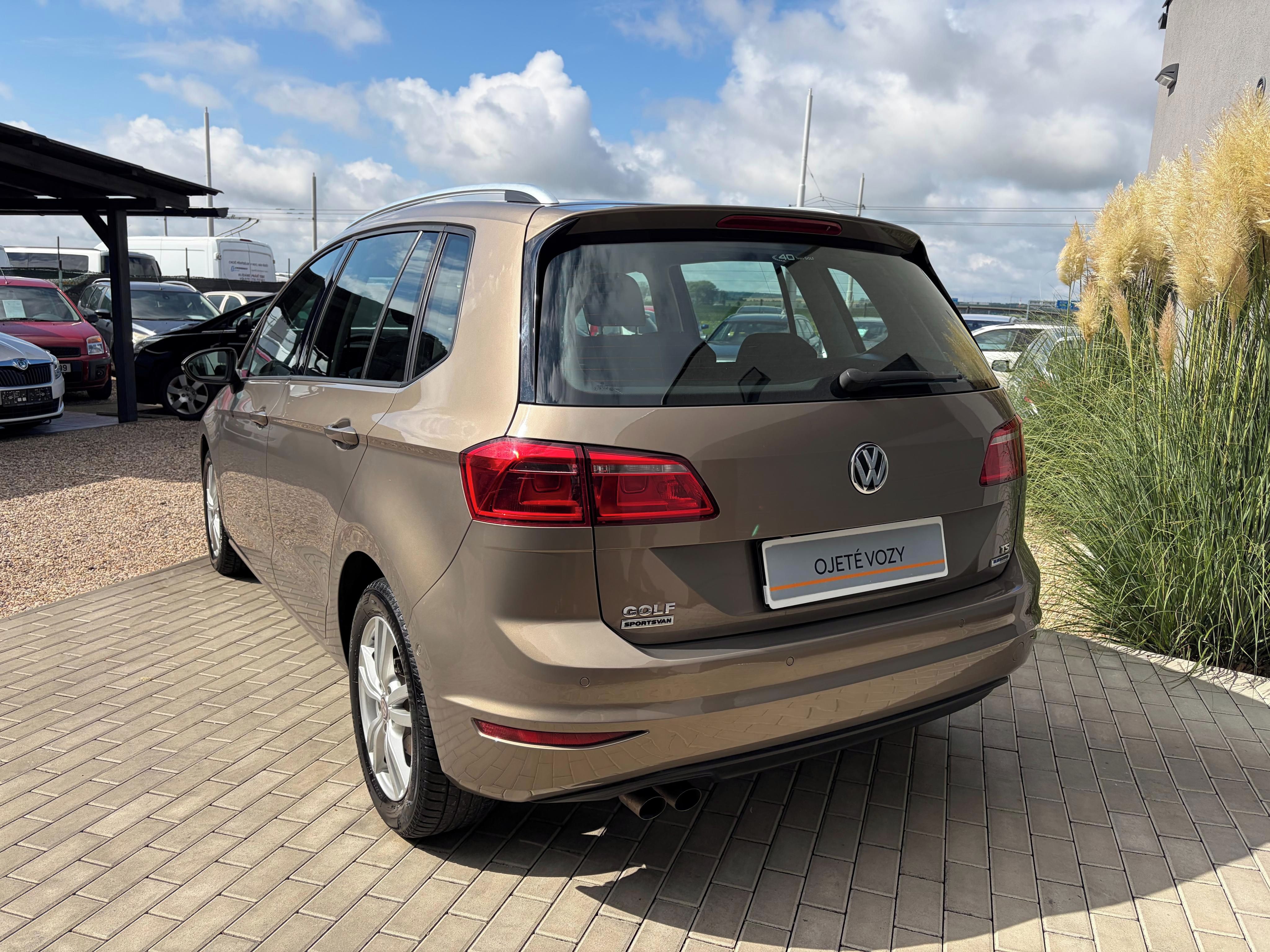 Volkswagen Golf Sportsvan, 1.4 TSI 92kW, Senzory 360° - fotka 5