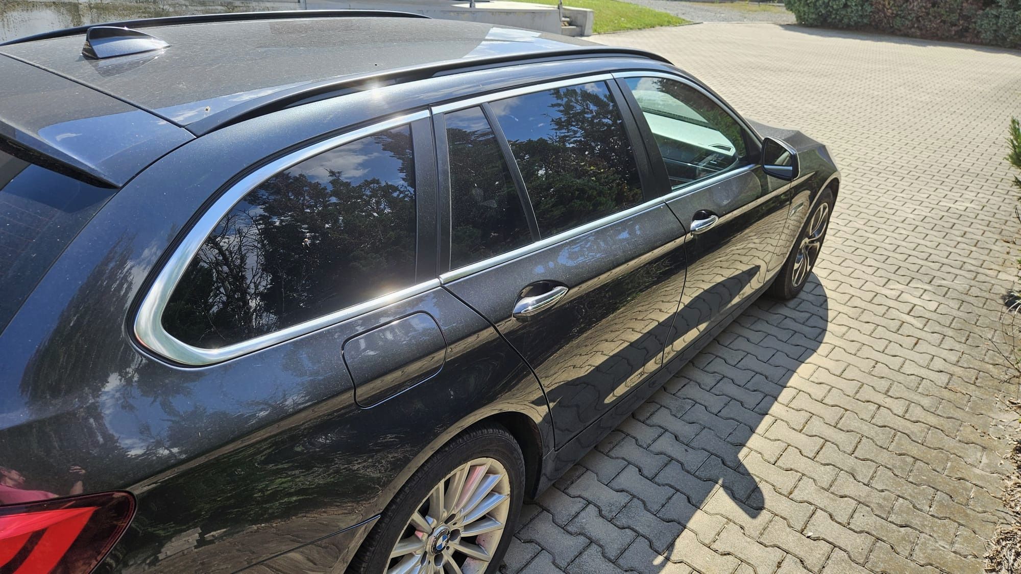 BMW Řada 5, BMW 530d - fotka 4