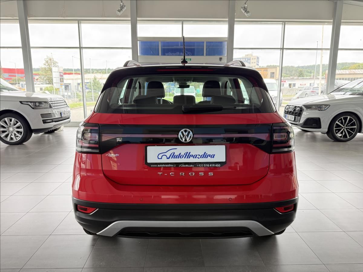 Volkswagen T-Cross, 1,0   TSI 70kW,LIFE,SERVISKA - fotka 5