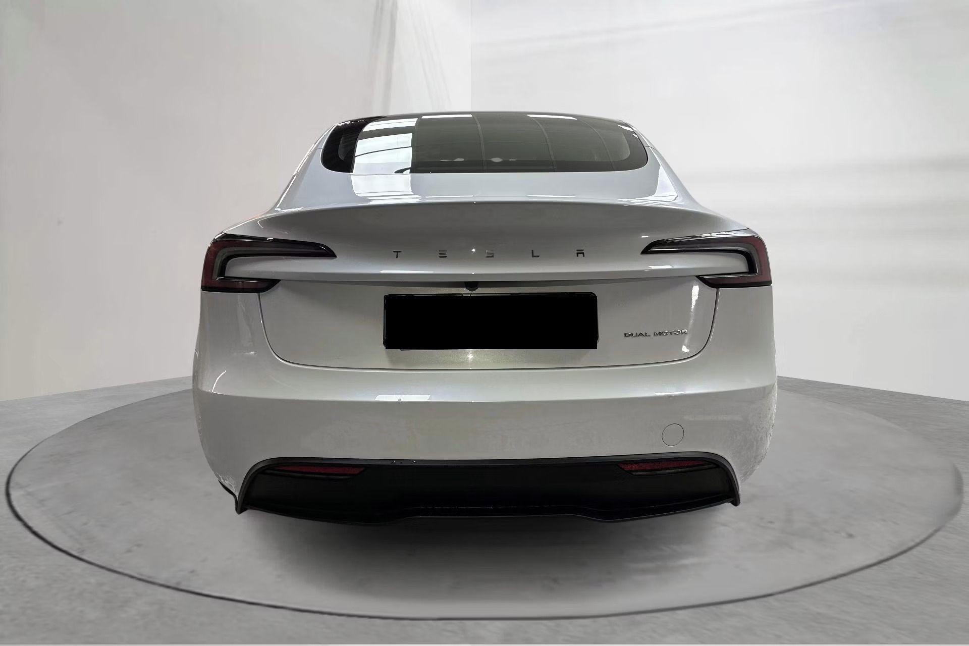 Tesla Model 3, AWD,HW4, záruka - fotka 4