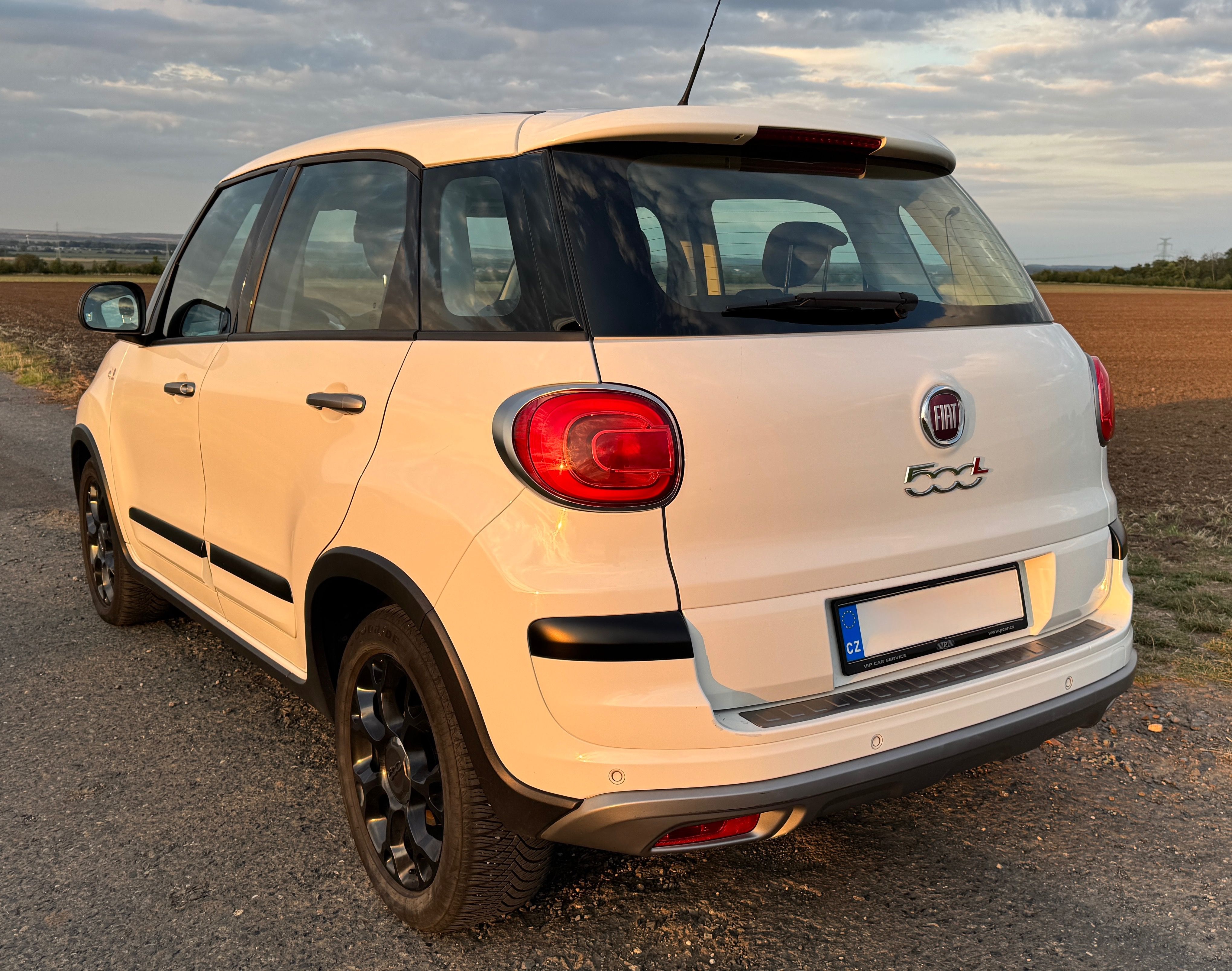Fiat 500L, 1,4i ČR - fotka 6