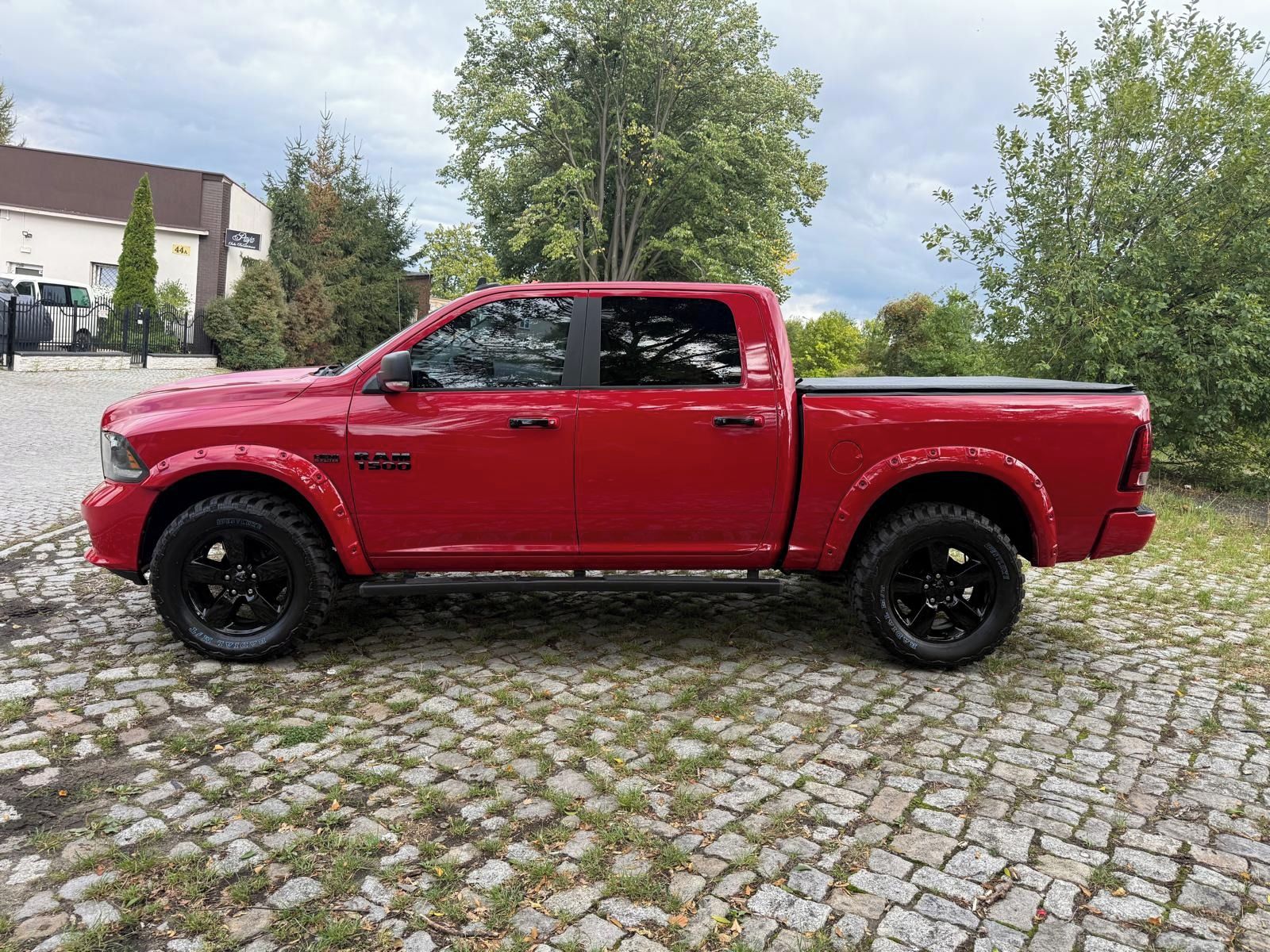 Dodge Ram 1500, 5.7 Hemi 4x4 - fotka 4