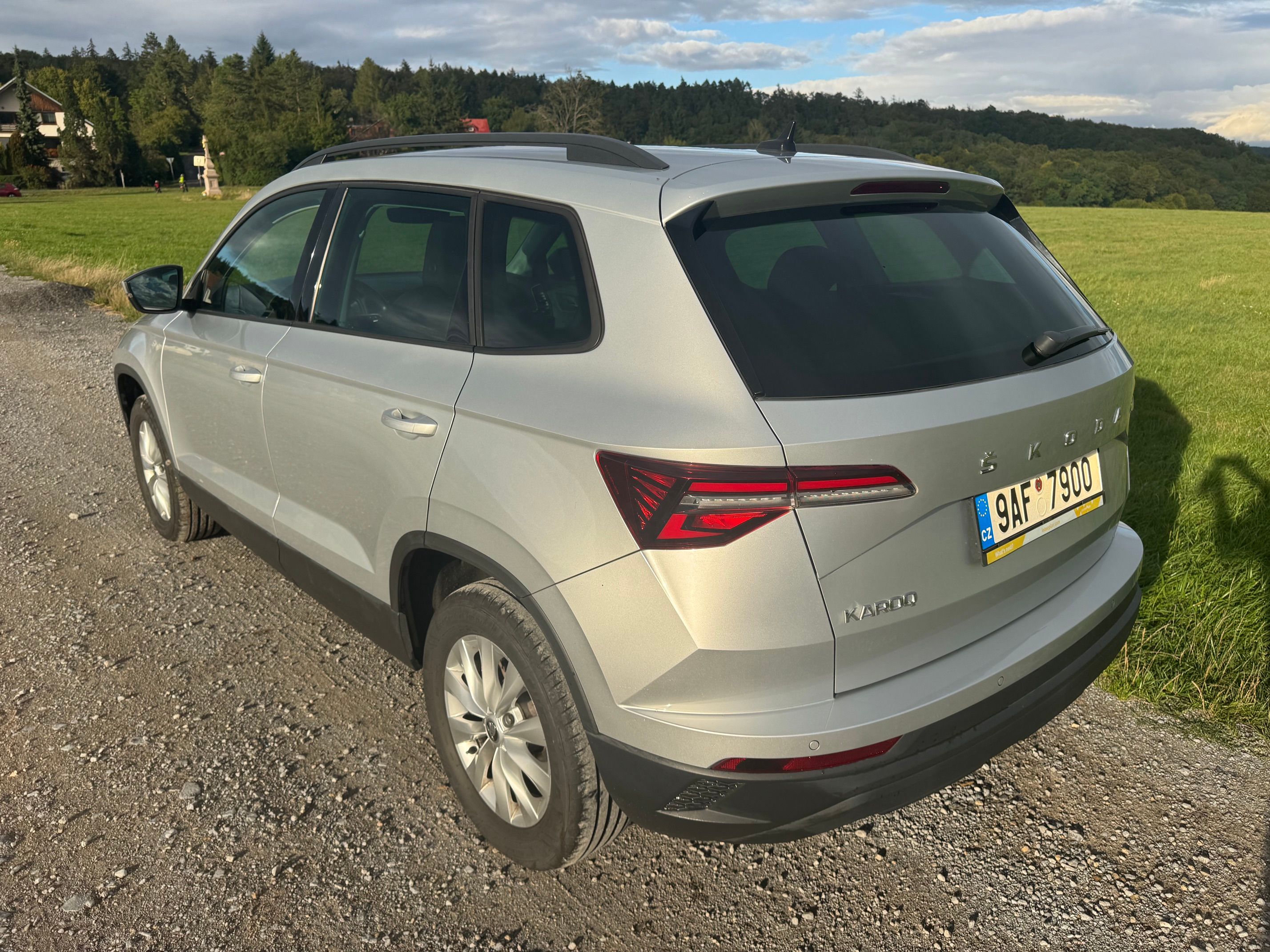 Škoda Karoq, 2.0TDI 110kW AMBITION+ LED ČR - fotka 4