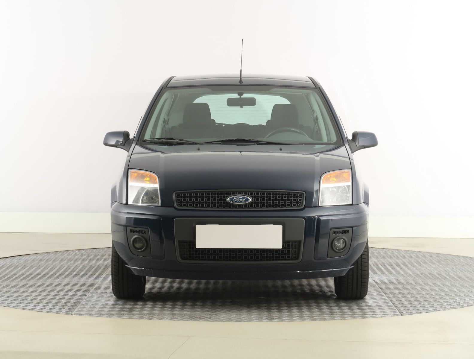 Ford Fusion, 1.4, Tažné, servisované - fotka 2