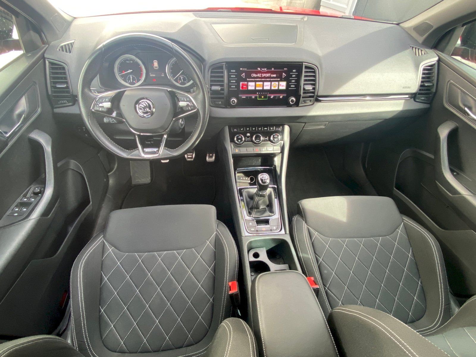 Škoda Karoq, SportLine 1.5 TSI 110 kW - fotka 5