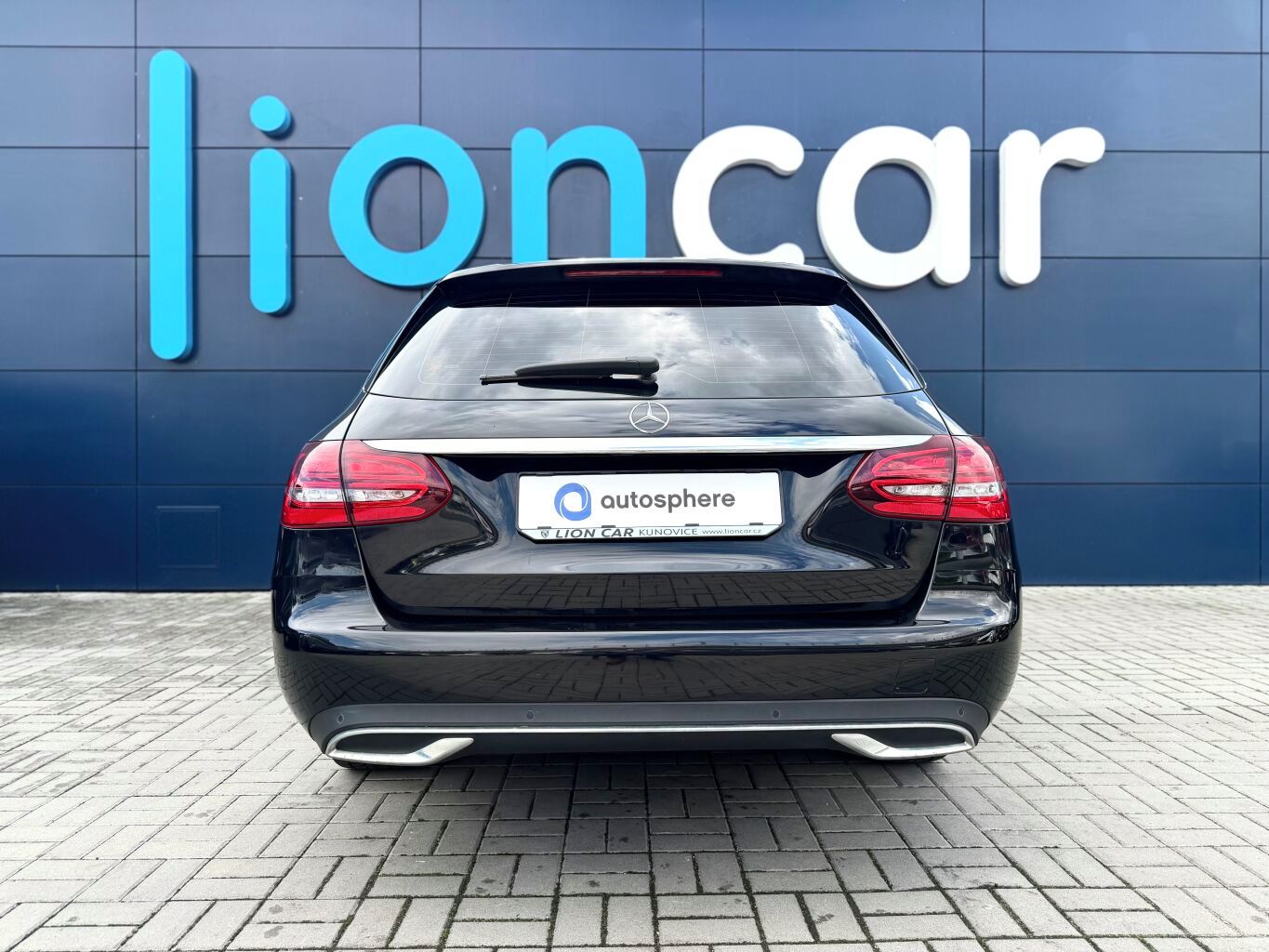 Mercedes-Benz Třídy C, 220d 4MATIC, 9G-TRONIC - fotka 6