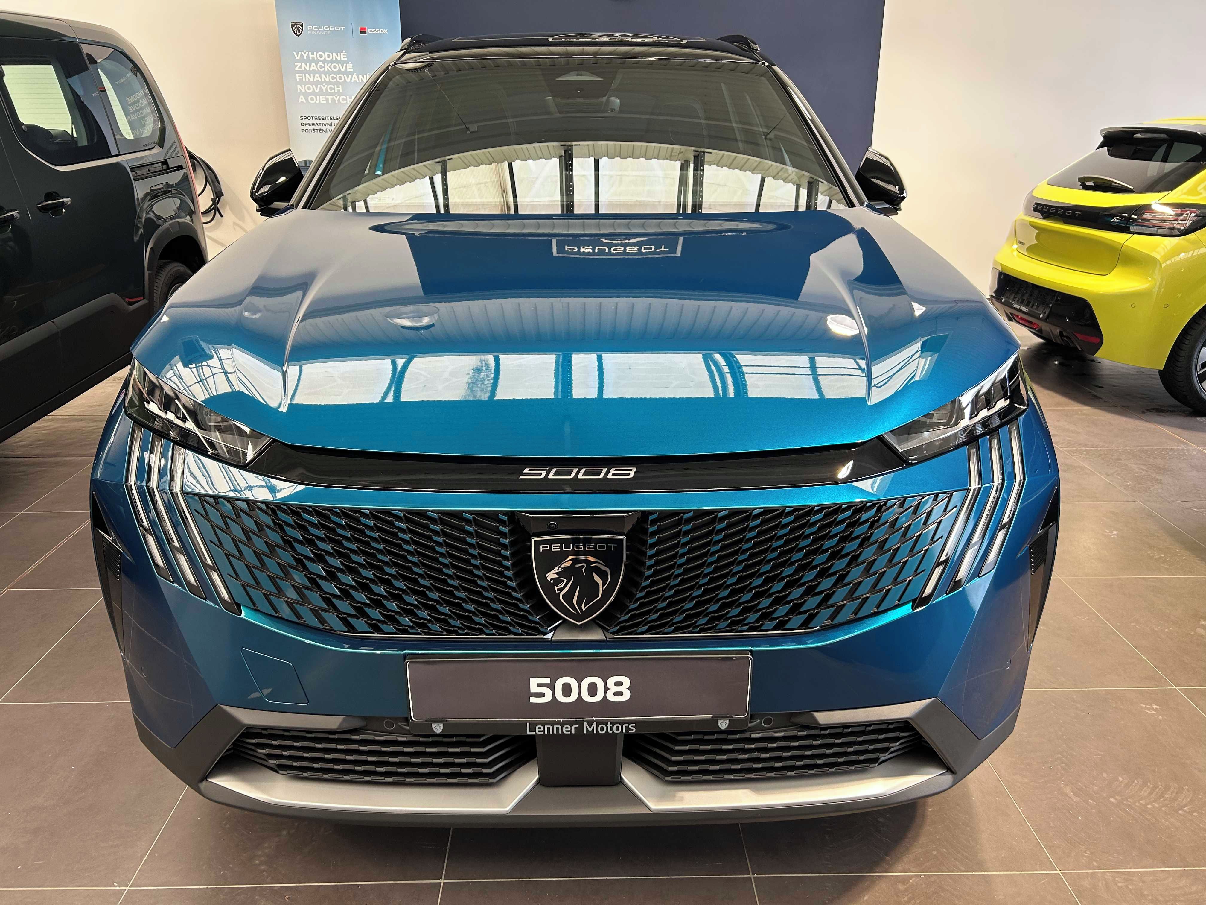 Peugeot 5008, GT 1.2 Hybrid 145 e-DCS6 - fotka 2