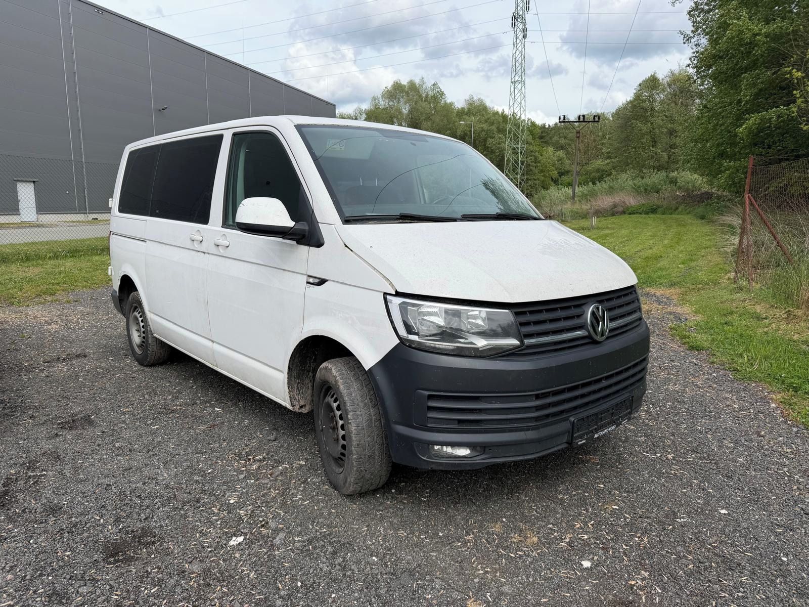 Volkswagen Transporter - fotka 4