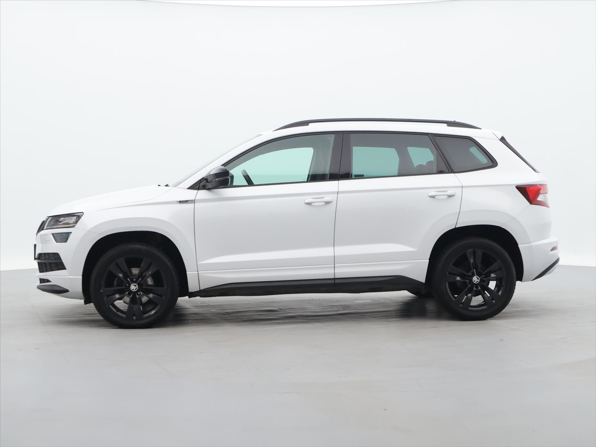 Škoda Karoq, 1.5 TSI 110kW DSG CZ Sportline - fotka 4
