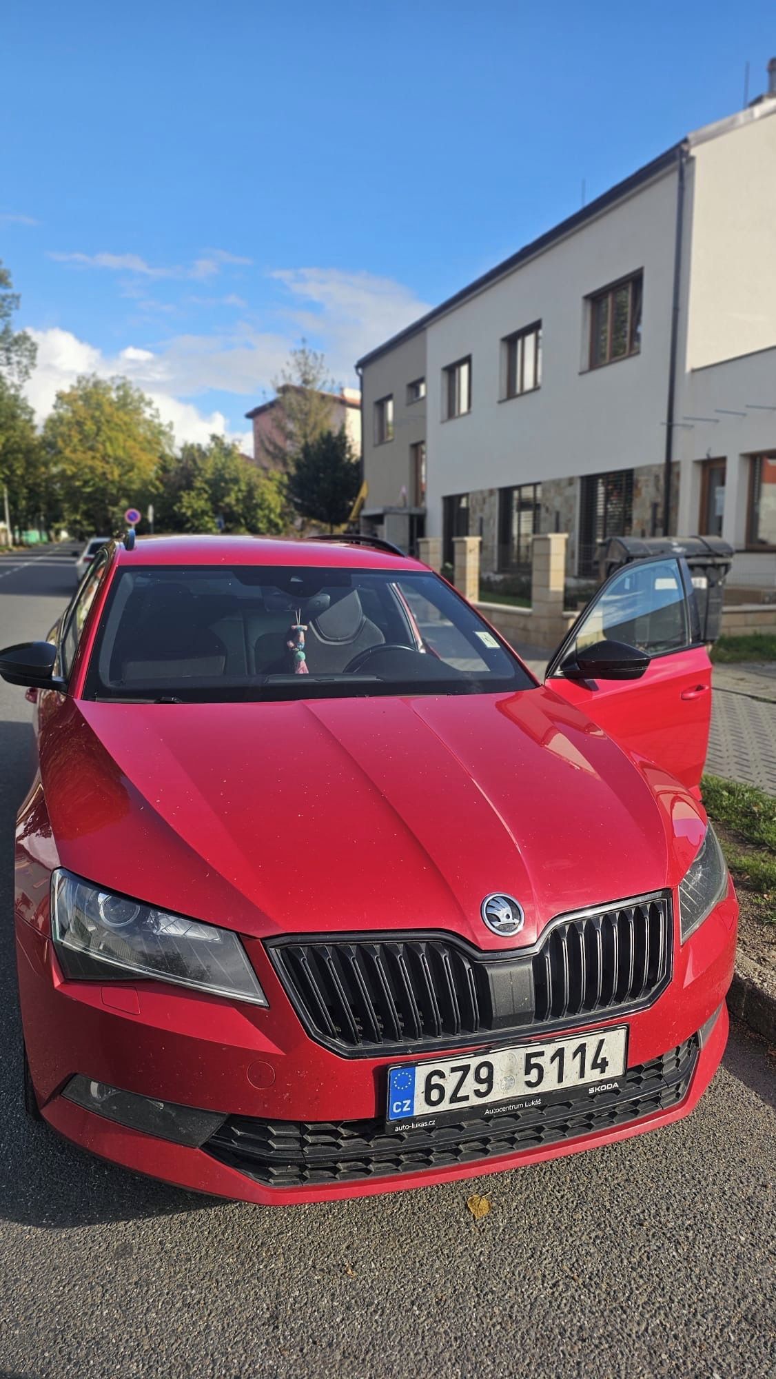 Škoda Superb, Combi 2.0 TDI 110kW - fotka 2