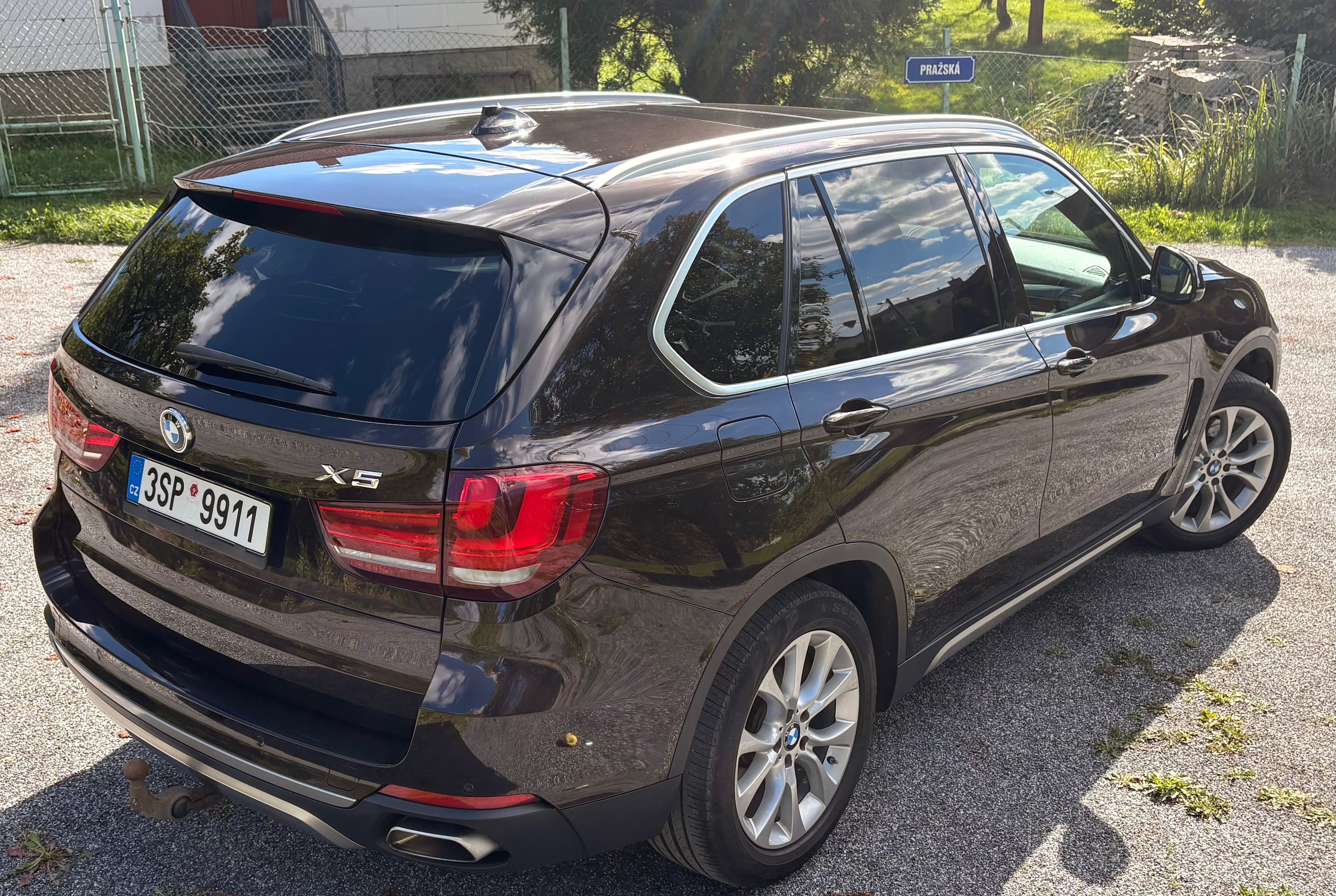 BMW X5, 40d, X-line, CarPlay, Nová STK - fotka 4