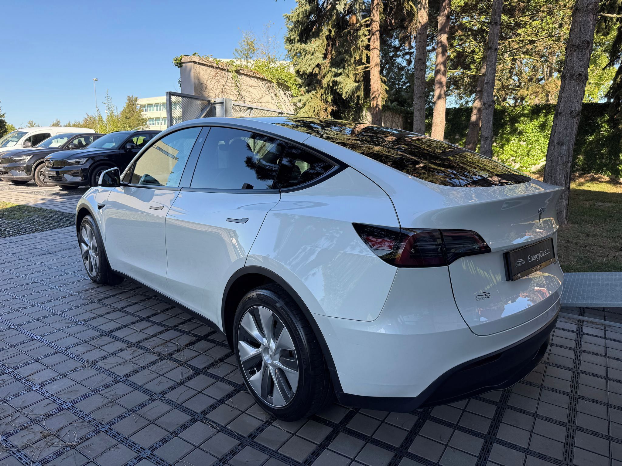 Tesla Model Y, Long Range AWD záruka - fotka 4