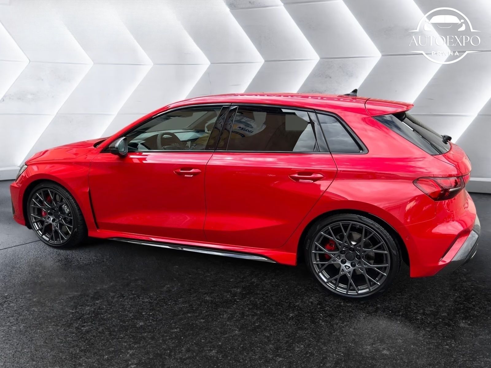 Audi RS3, Sportback MATRIX*CARBON* - fotka 4