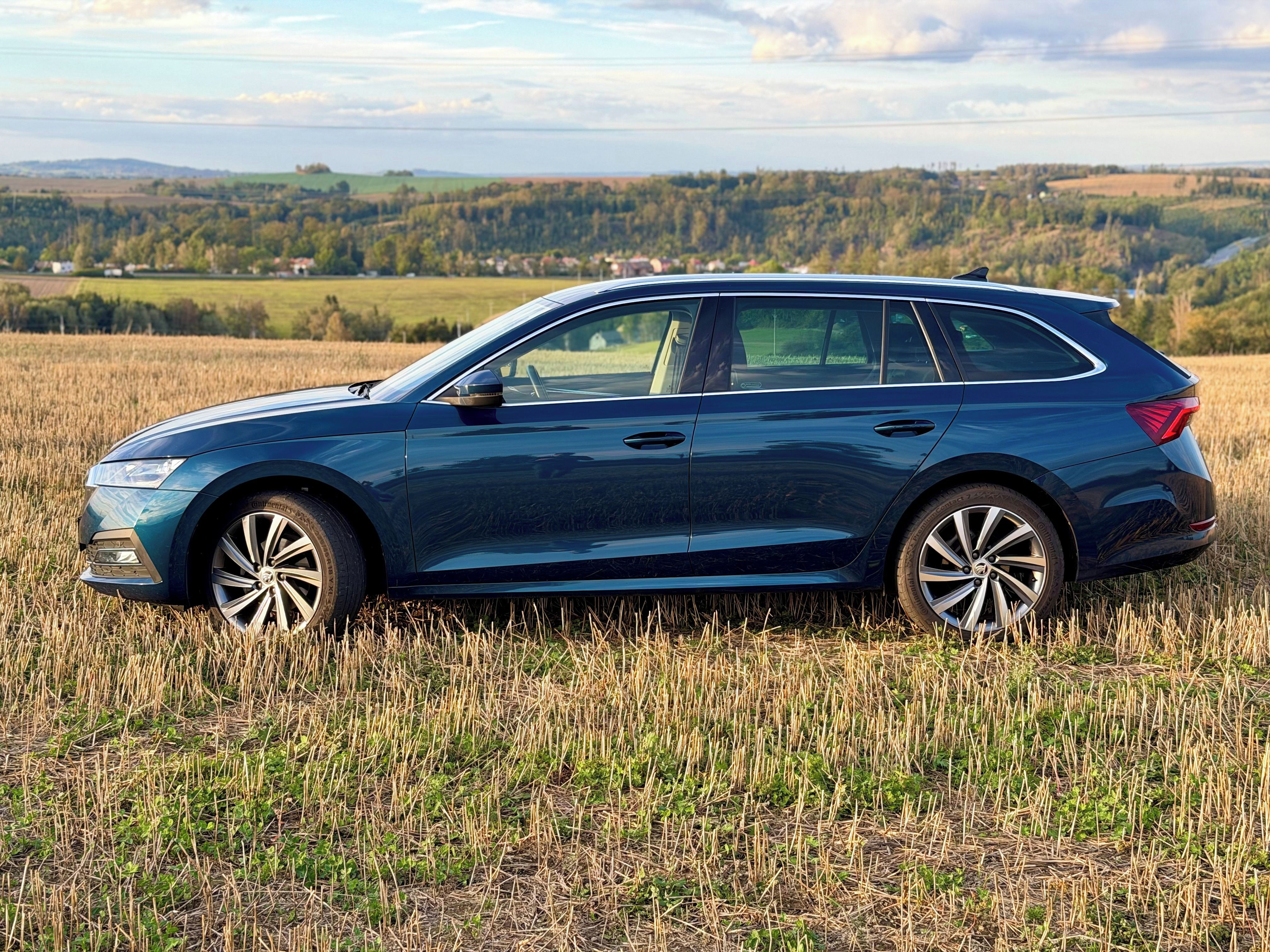 Škoda Octavia, Škoda Octavia 2.0-110kw STYLE - fotka 2