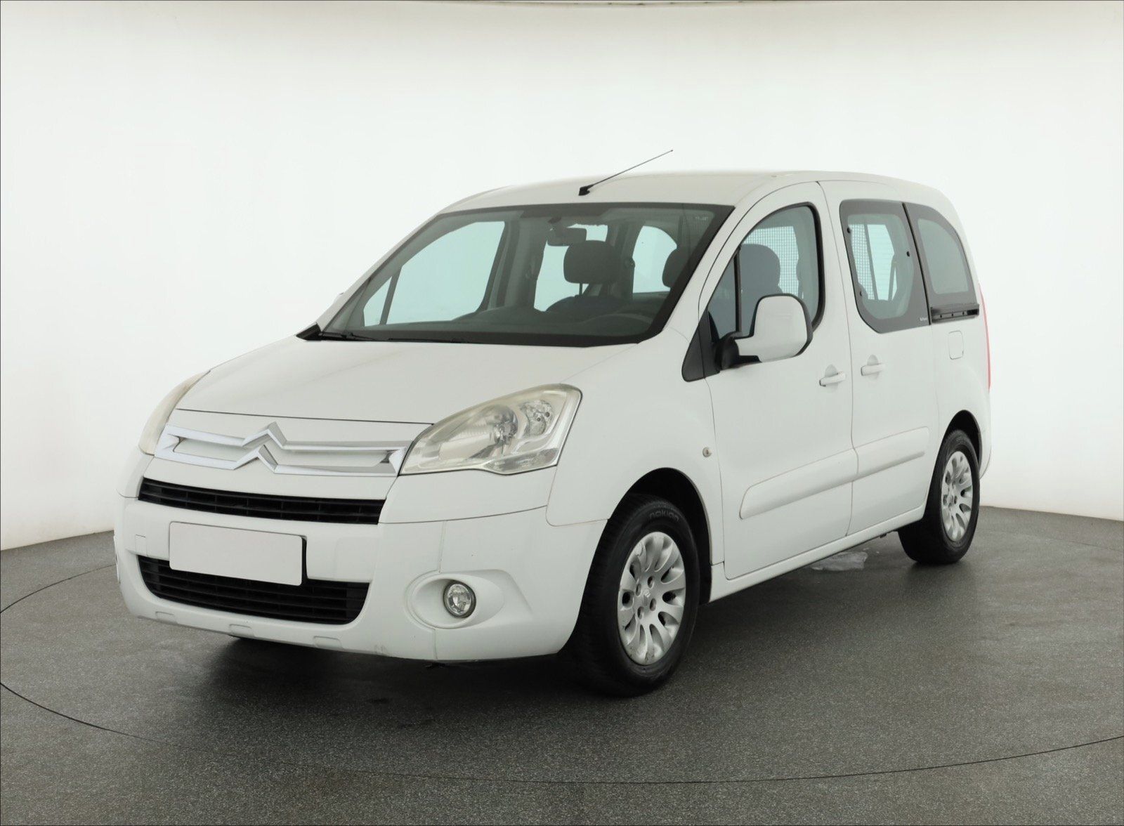 Citroën Berlingo, 1.6 HDi, 5Míst, Klima, 1Maj - fotka 3