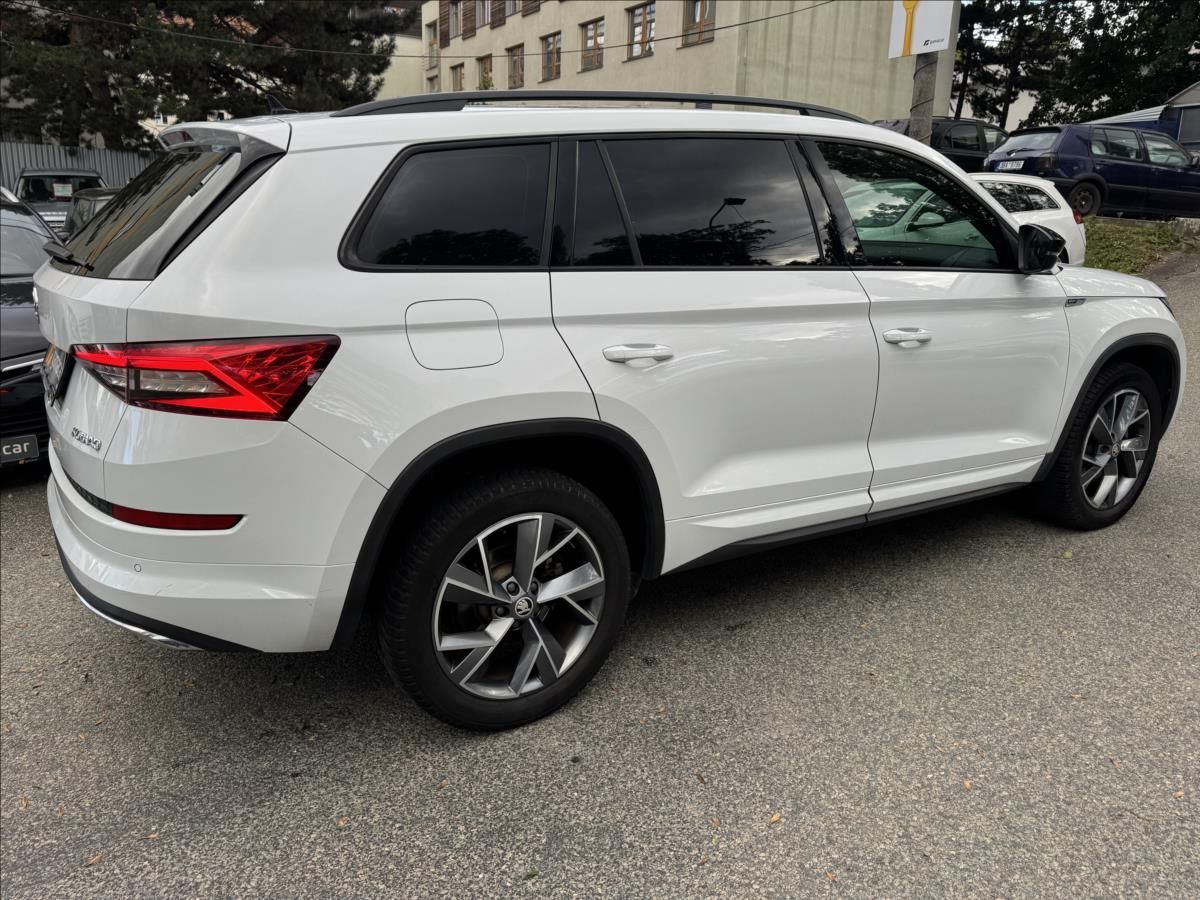 Škoda Kodiaq, 2,0 SPORT+DSG+ROZVODY 180KM - fotka 6