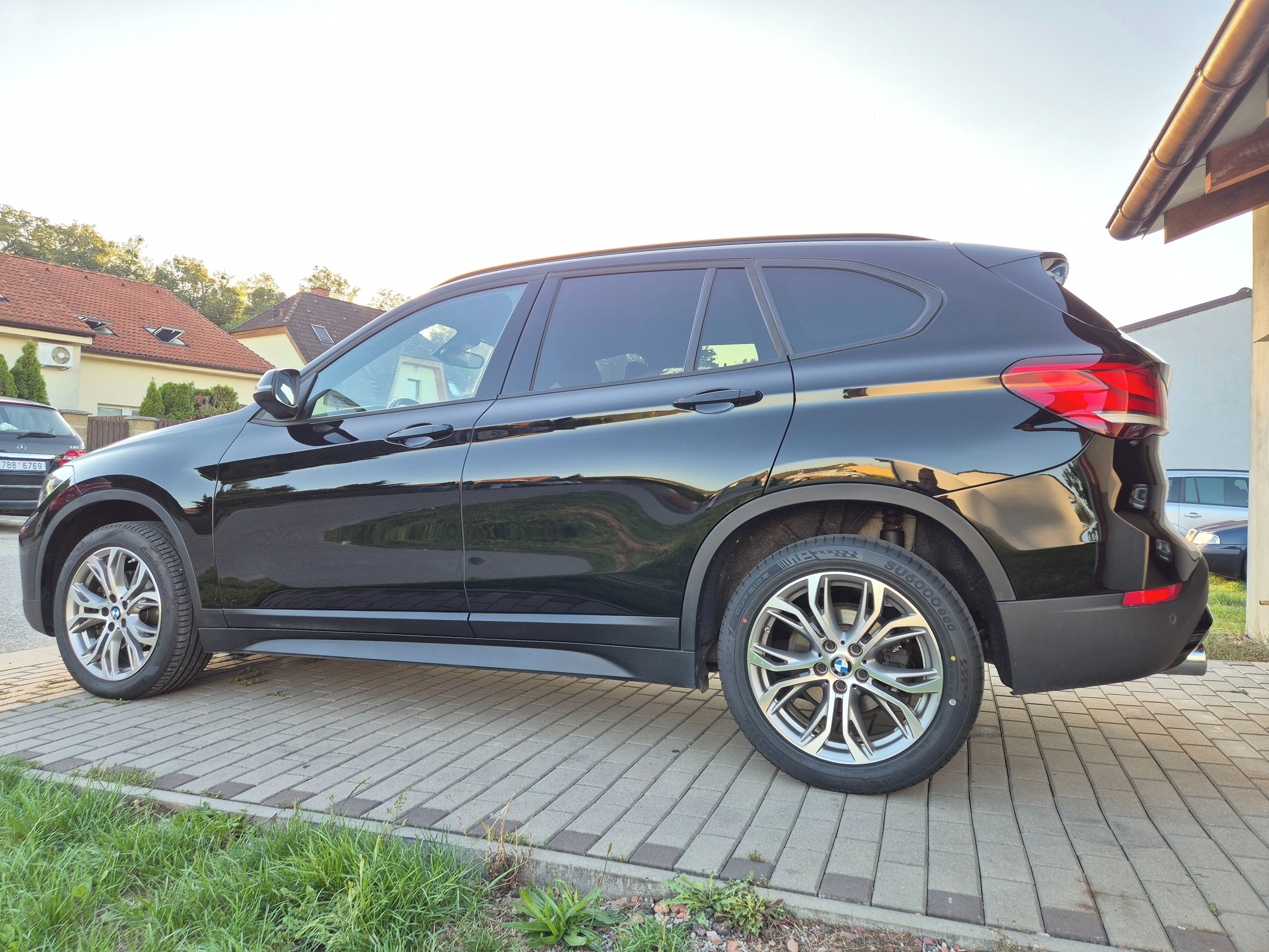 BMW X1, S-Drive , 2.0d/110kw, Automat - fotka 6