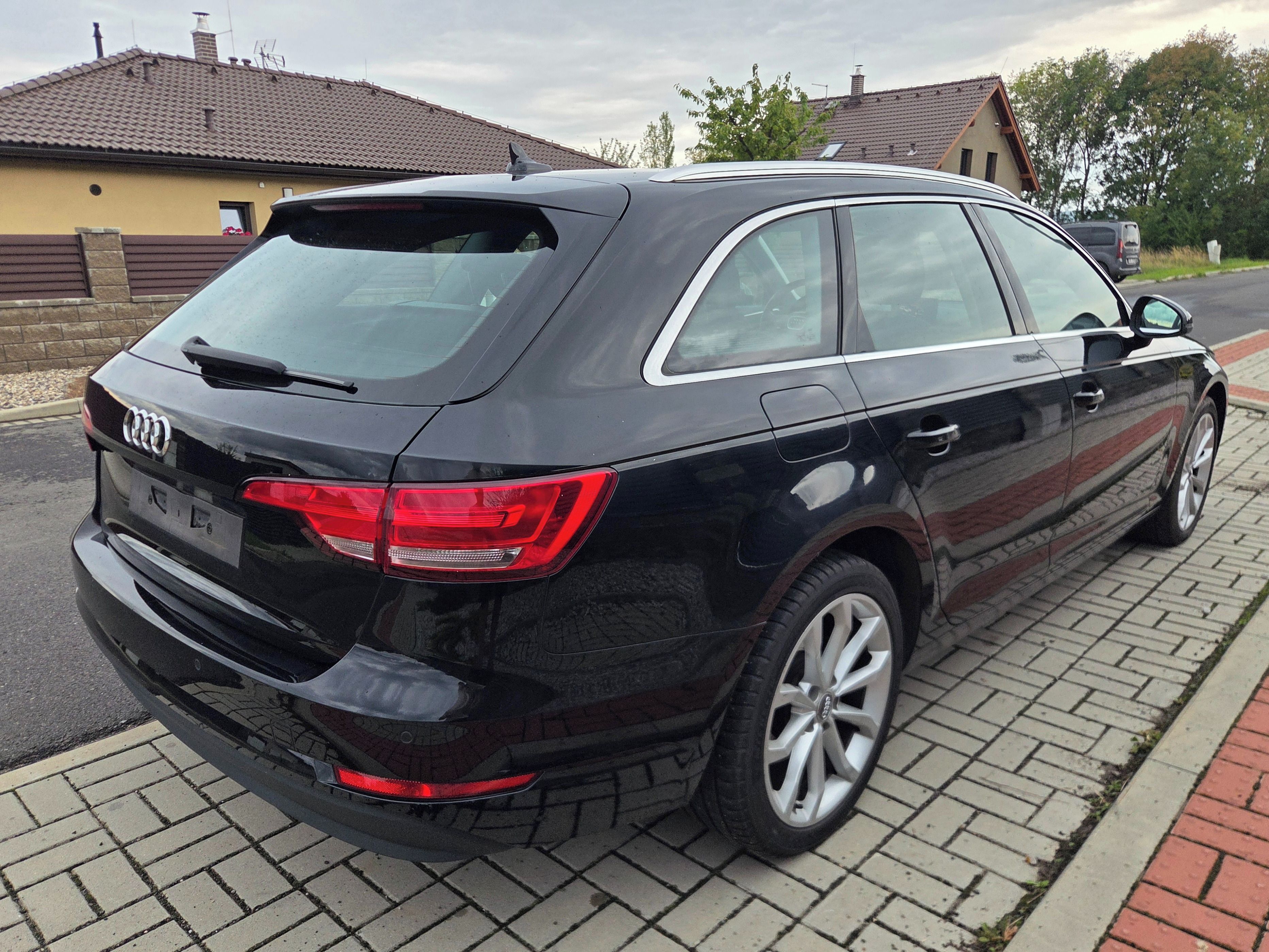 Audi A4, Pravidelný servis Audi - fotka 5