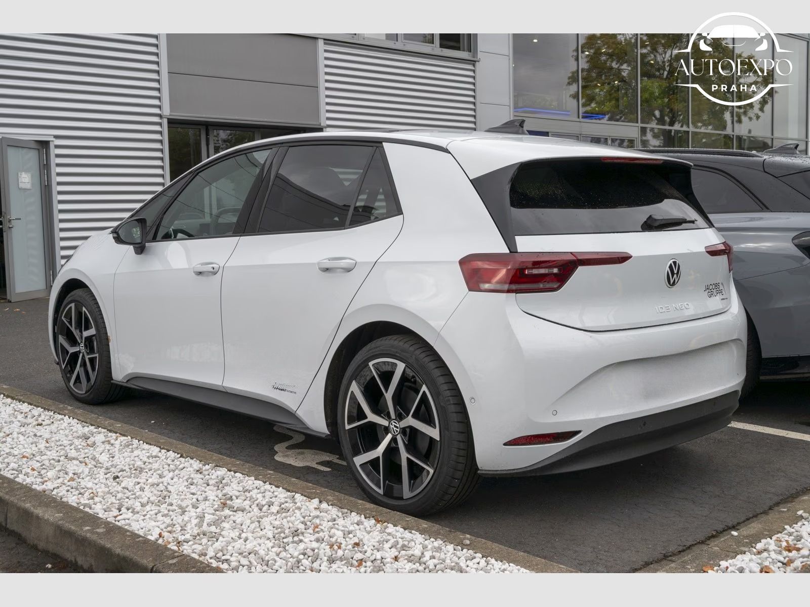 Volkswagen ID.3, Neo Style* 140 kW* IQ.Drive* - fotka 4