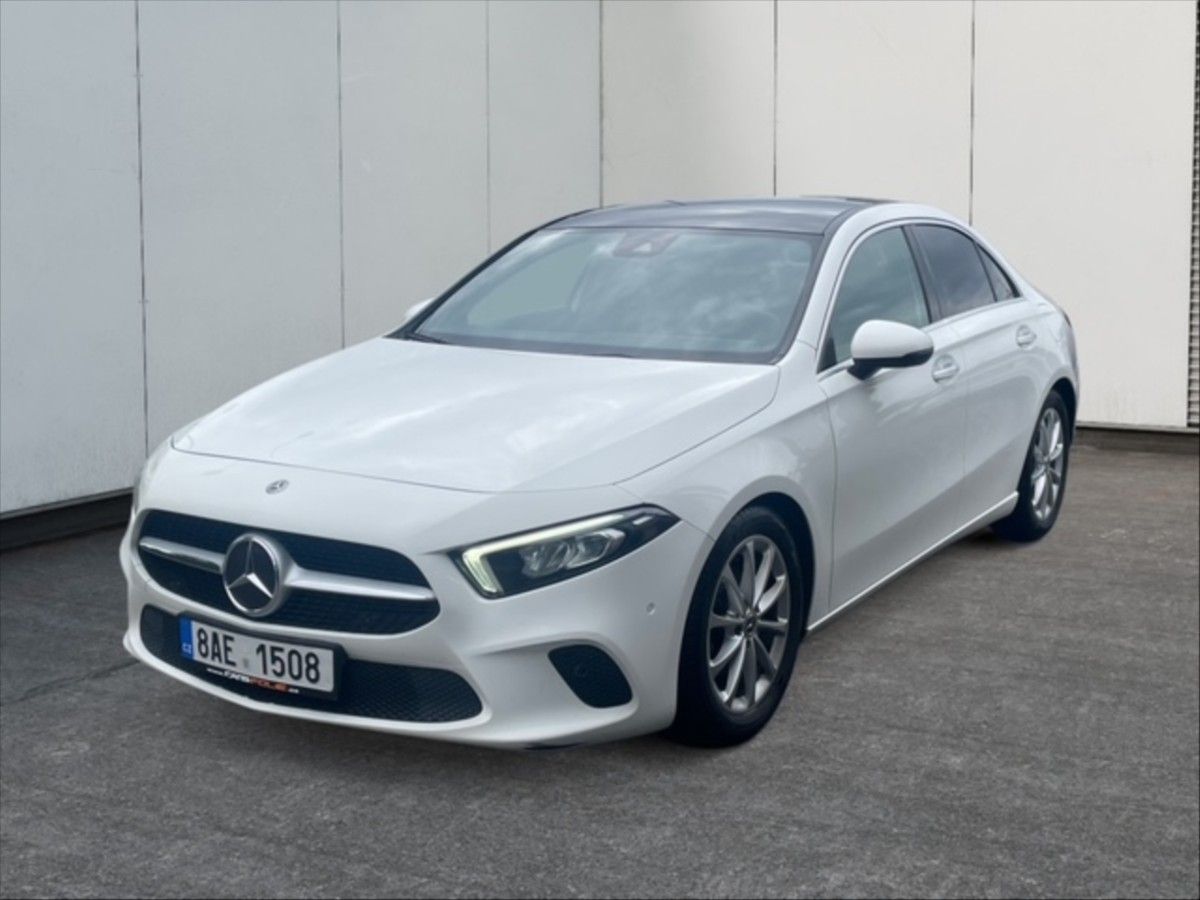 Mercedes-Benz Třídy A, 1,3 A180 AT - fotka 3