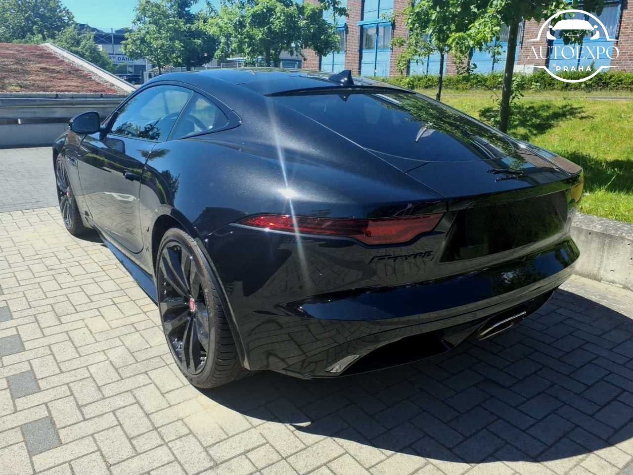 Jaguar F-Type, F-TYPE Coupe P300 R-Dynamic* - fotka 2