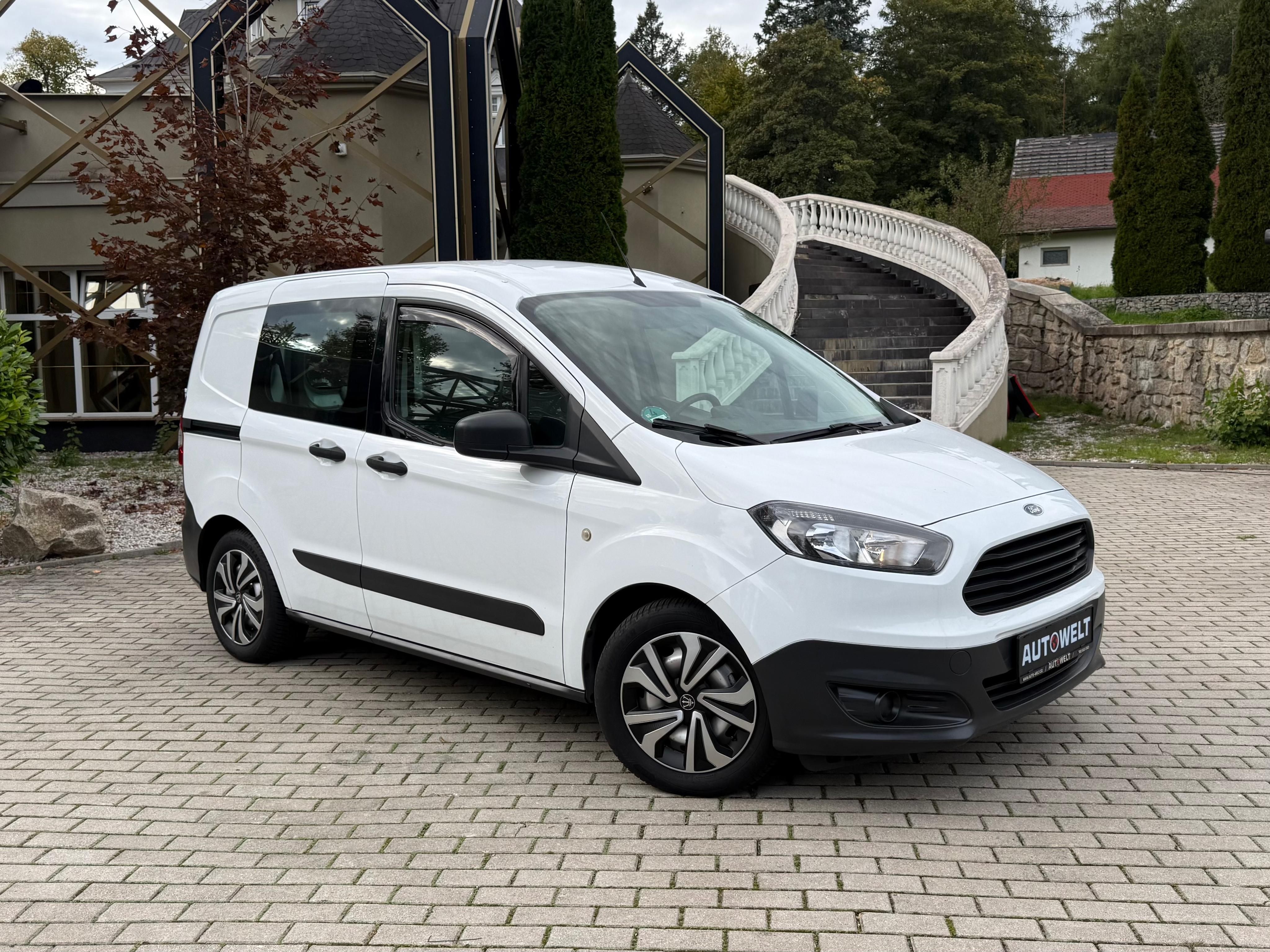 Ford Tourneo Courier, 1.0i 74kW /5 MÍST/112TKM/2015