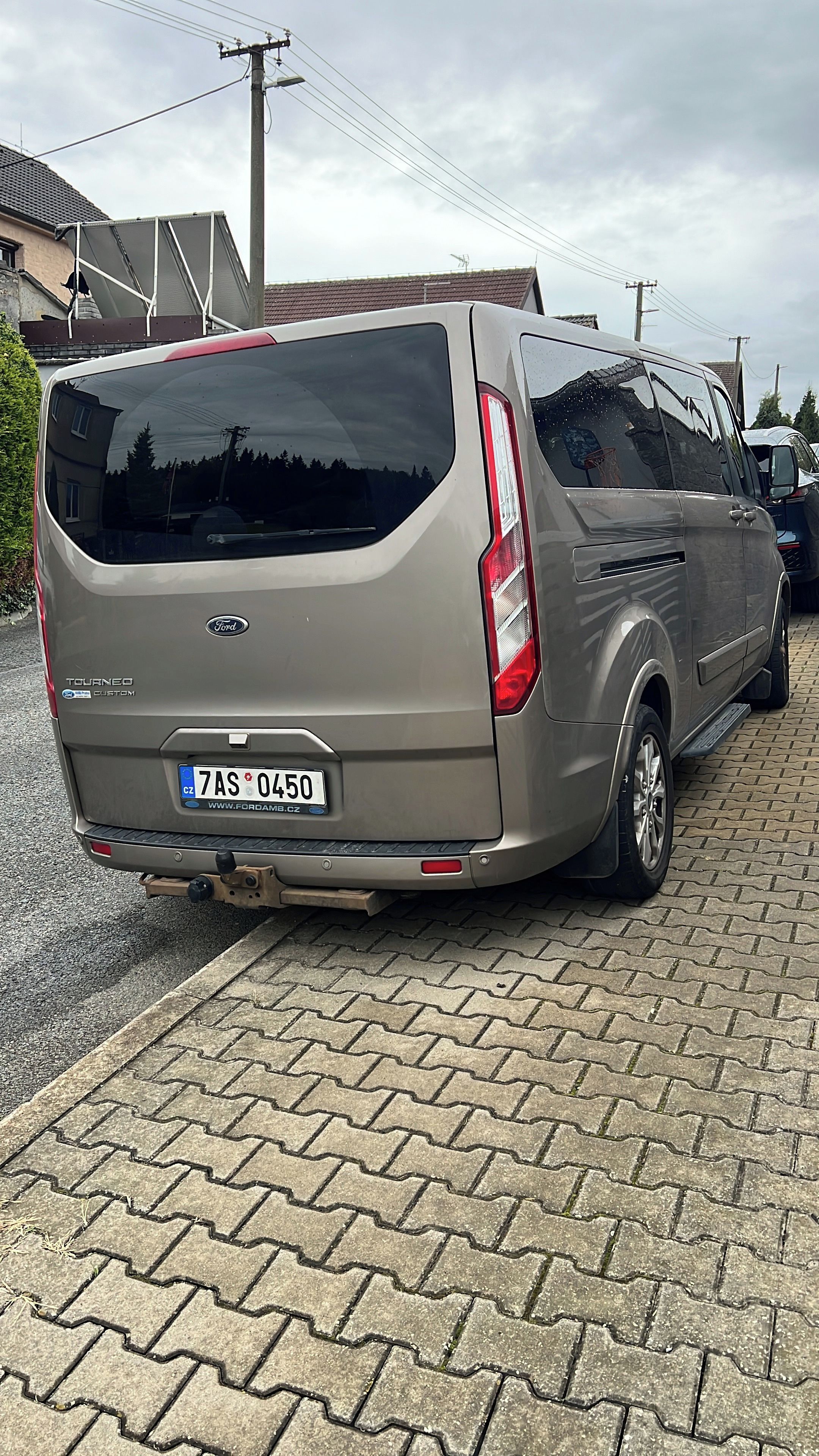 Ford Tourneo Custom, Ford Turneo Custom - 130tis KM - fotka 3