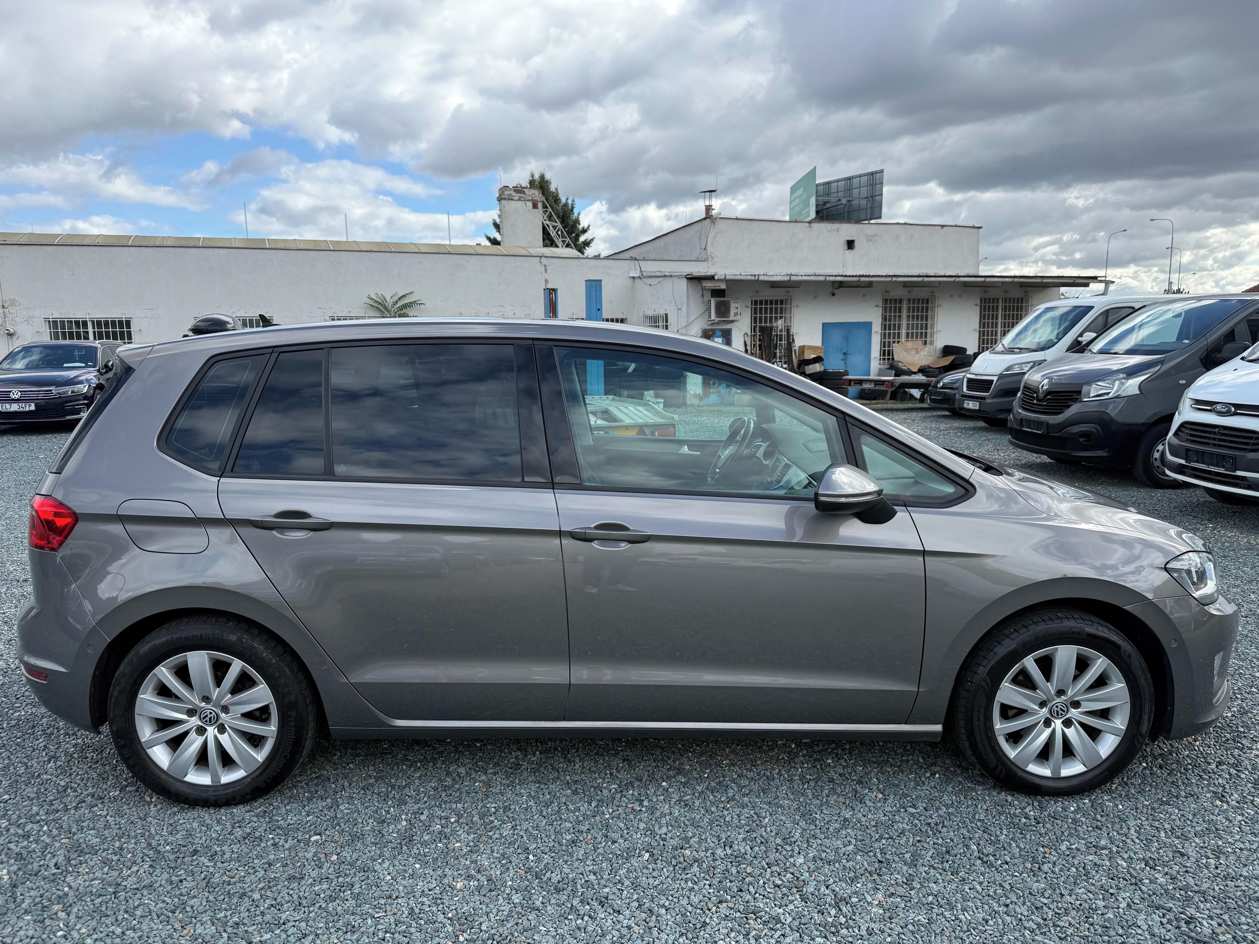 Volkswagen Golf Sportsvan, 1.2 TSi 81Kw Comfortline - fotka 6