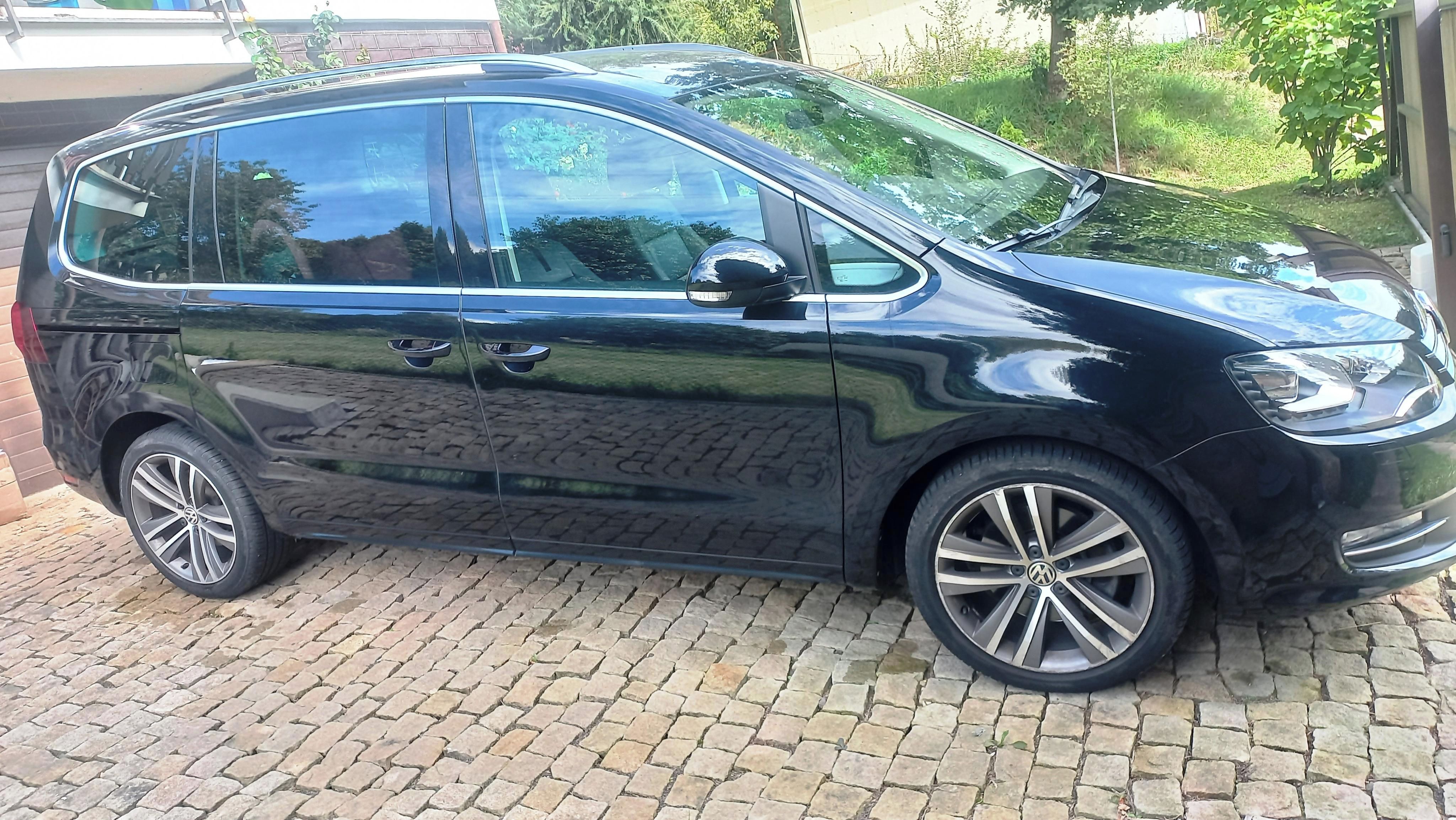 Volkswagen Sharan, 2,0TDI BMT130kW 4x4 7míst Tažn - fotka 4