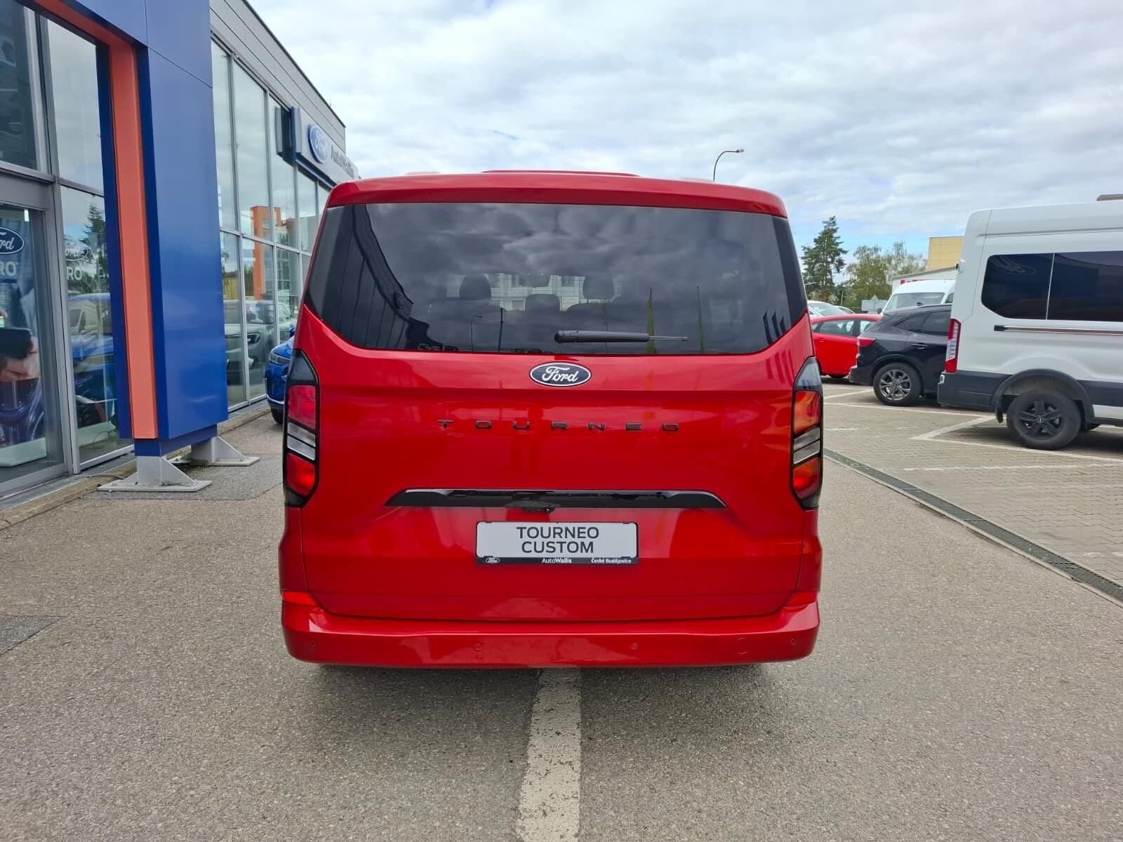 Ford Tourneo Custom, Titanium L2, Tourneo, 2.0 EcoB - fotka 4