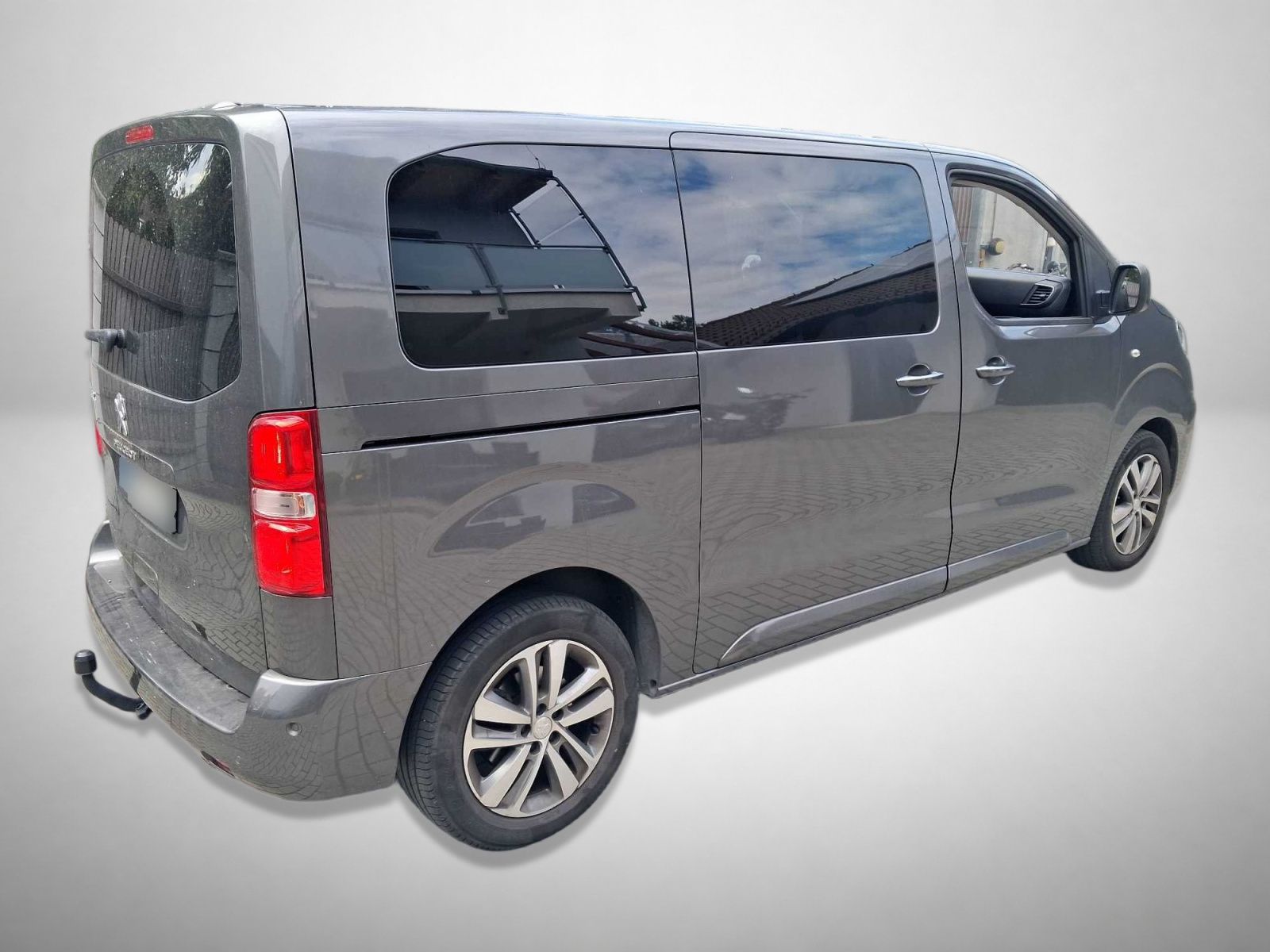 Peugeot Traveller, 2.0 BlueHDi, Klima, ČR, 1Maj - fotka 2