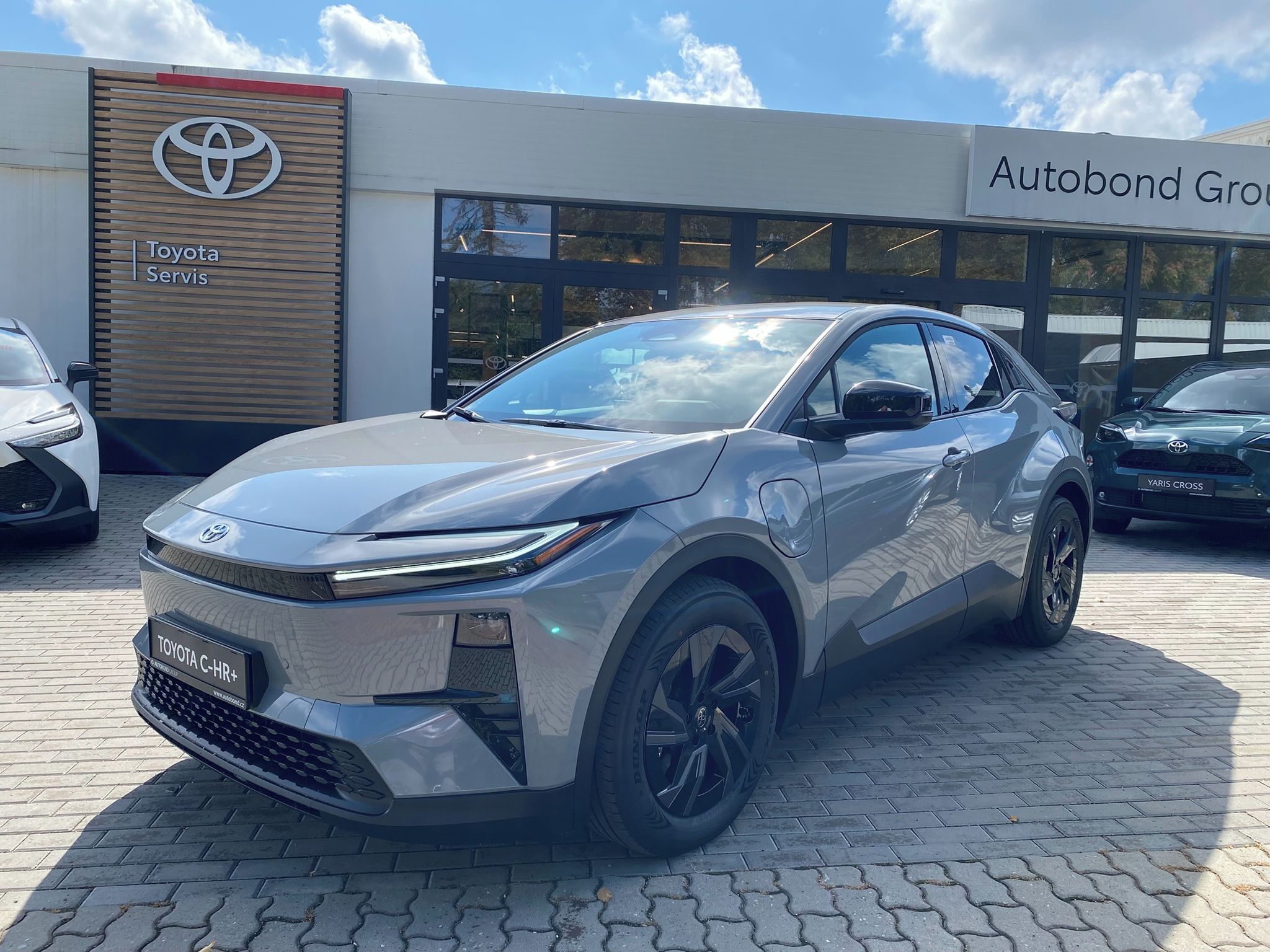 Toyota C-HR, + BEV224 Style