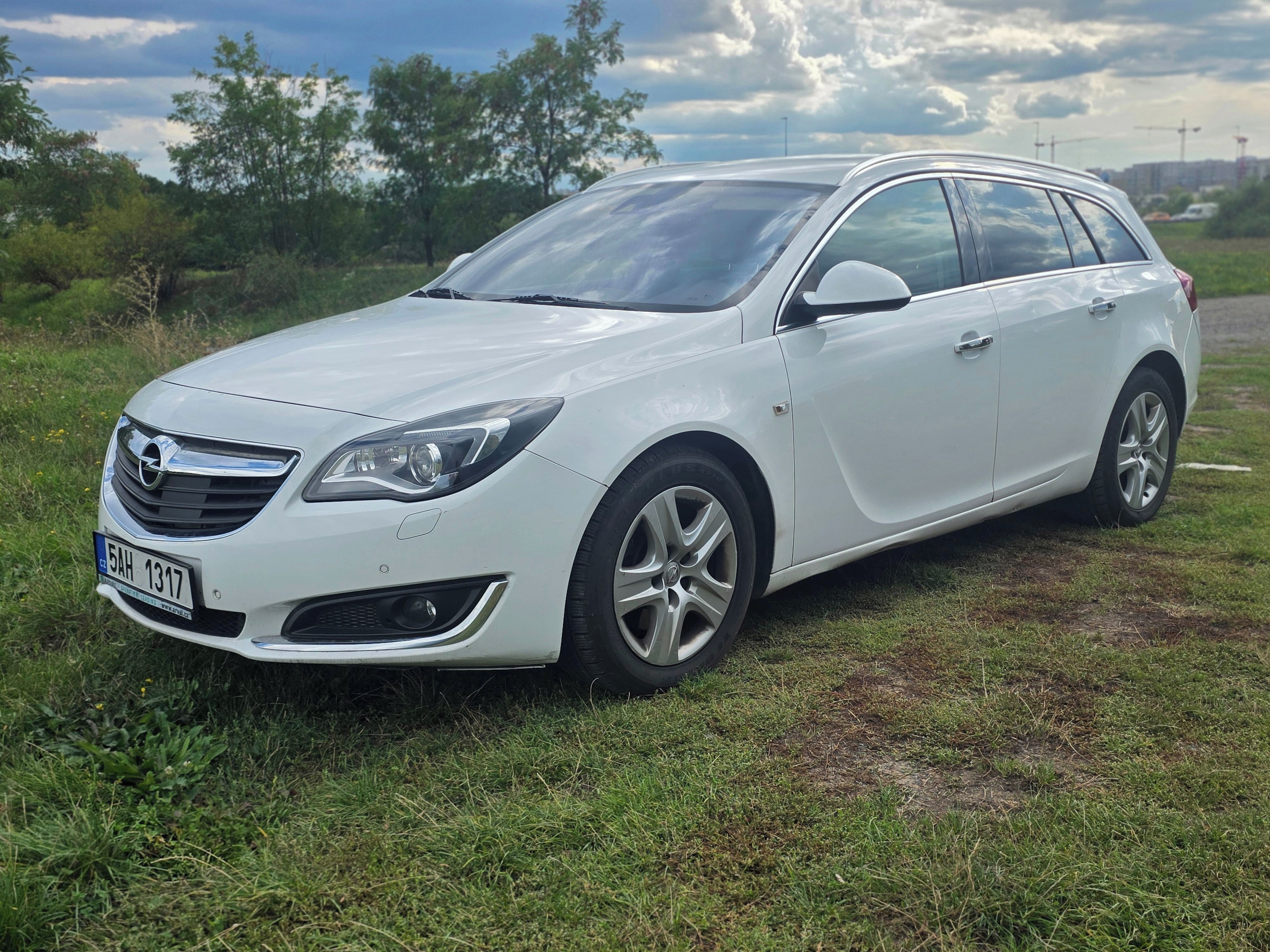 Opel Insignia, Sports Tourer 2.0CDTI, 125kw, - fotka 3
