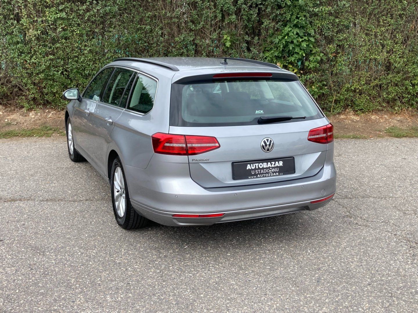 Volkswagen Passat, 1,4 TSI 110kW Komplet serv.k. - fotka 5
