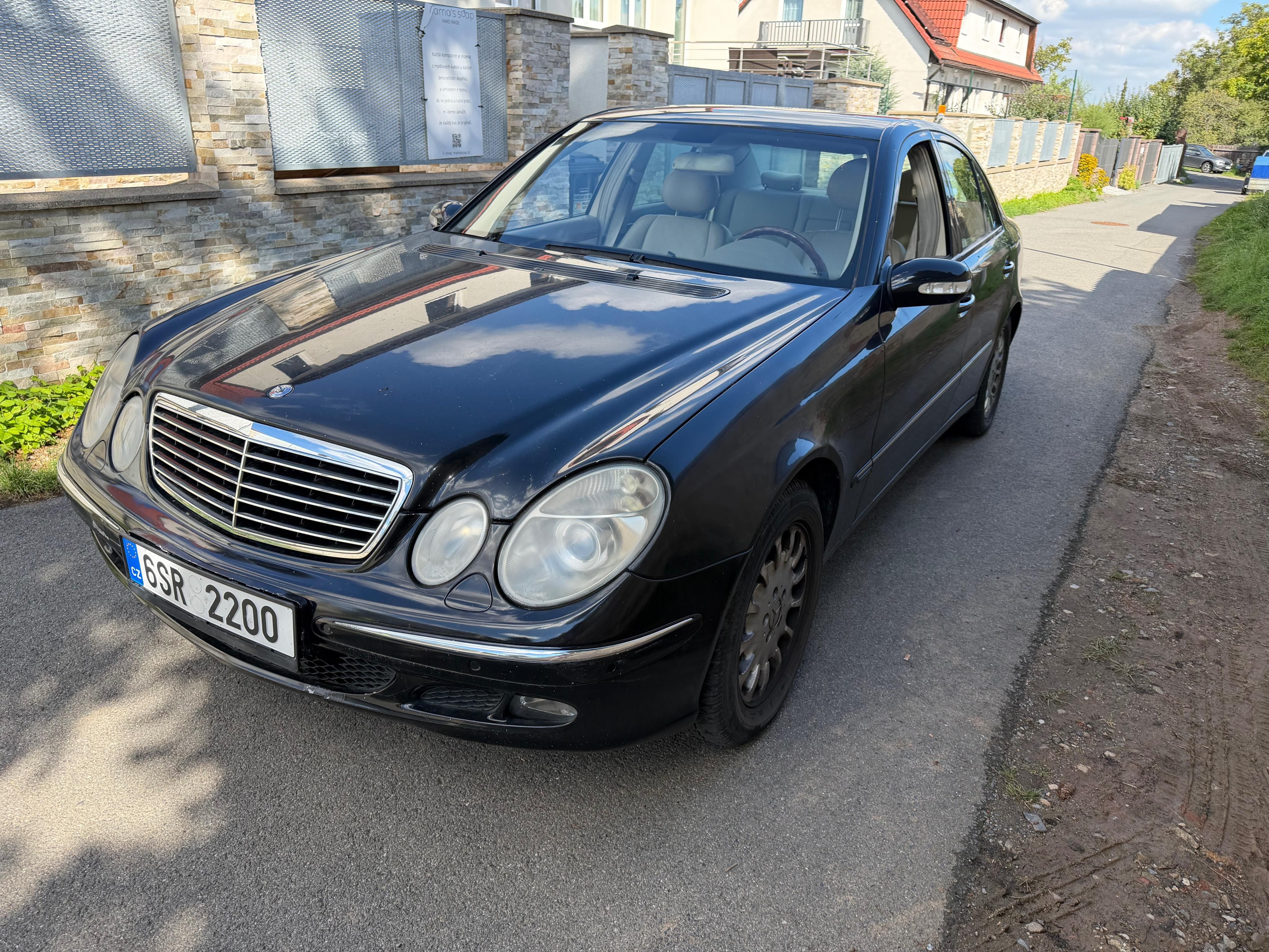 Mercedes-Benz Třídy E - fotka 2