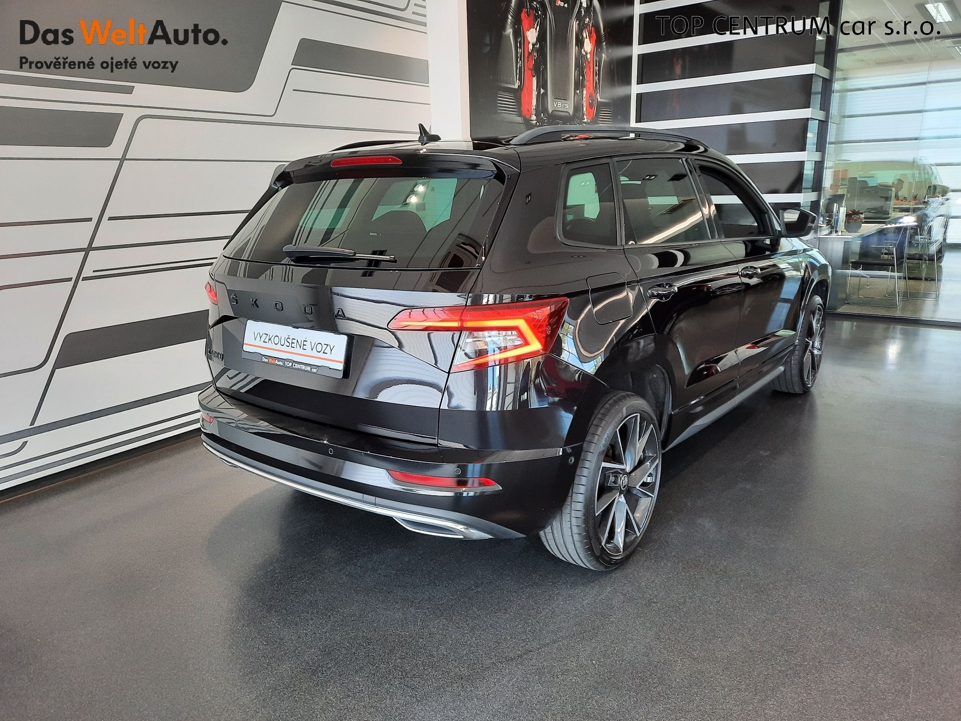 Škoda Karoq, Sportline 1.5 TSI (110kW/150k) - fotka 2