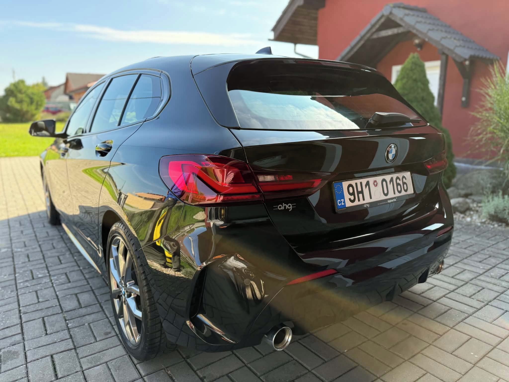 BMW Řada 1, BMW 120I M-Sport Panorama - fotka 6