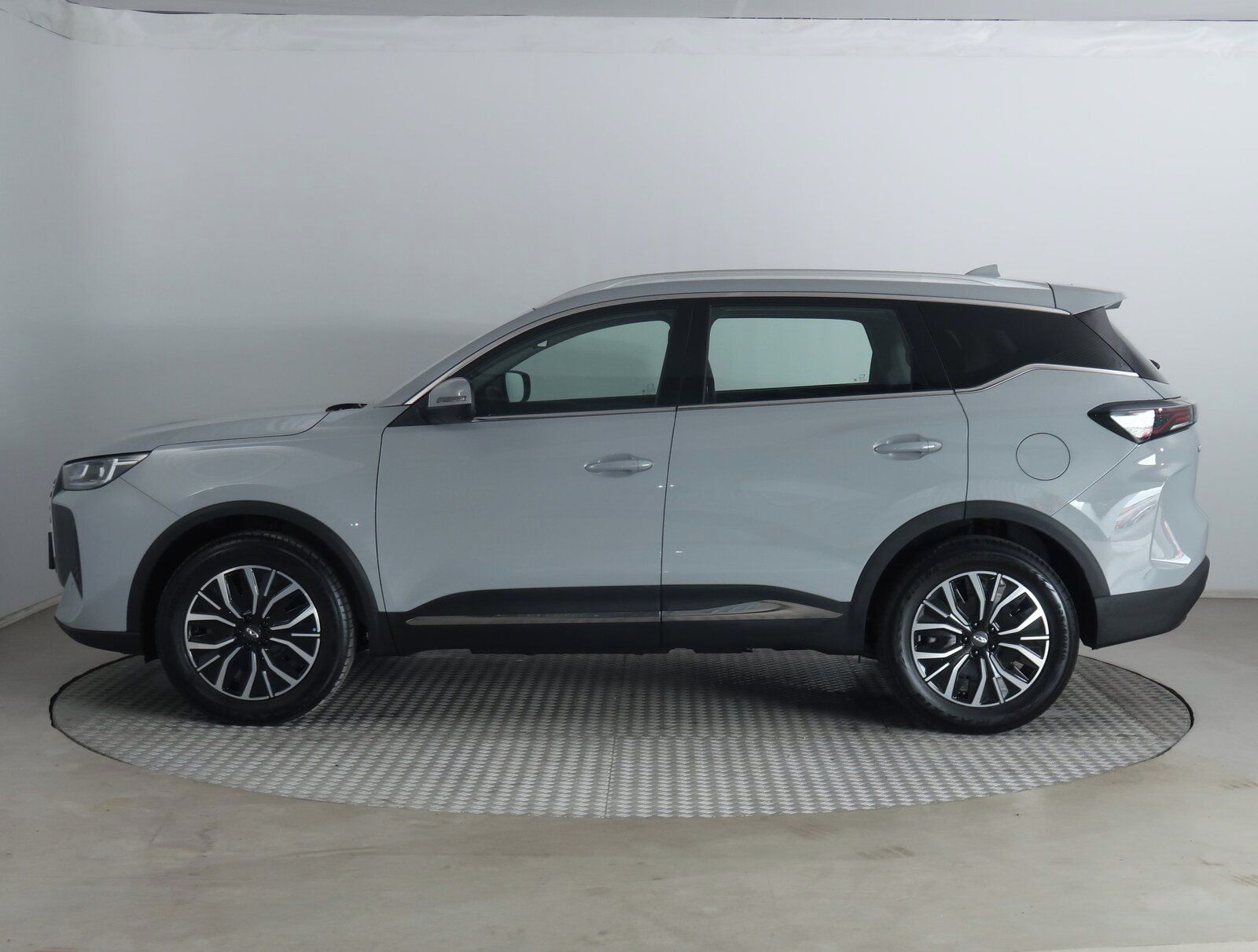 Chery Tiggo 7, 1.6 TGDI, Luxury, LUXURY - fotka 3