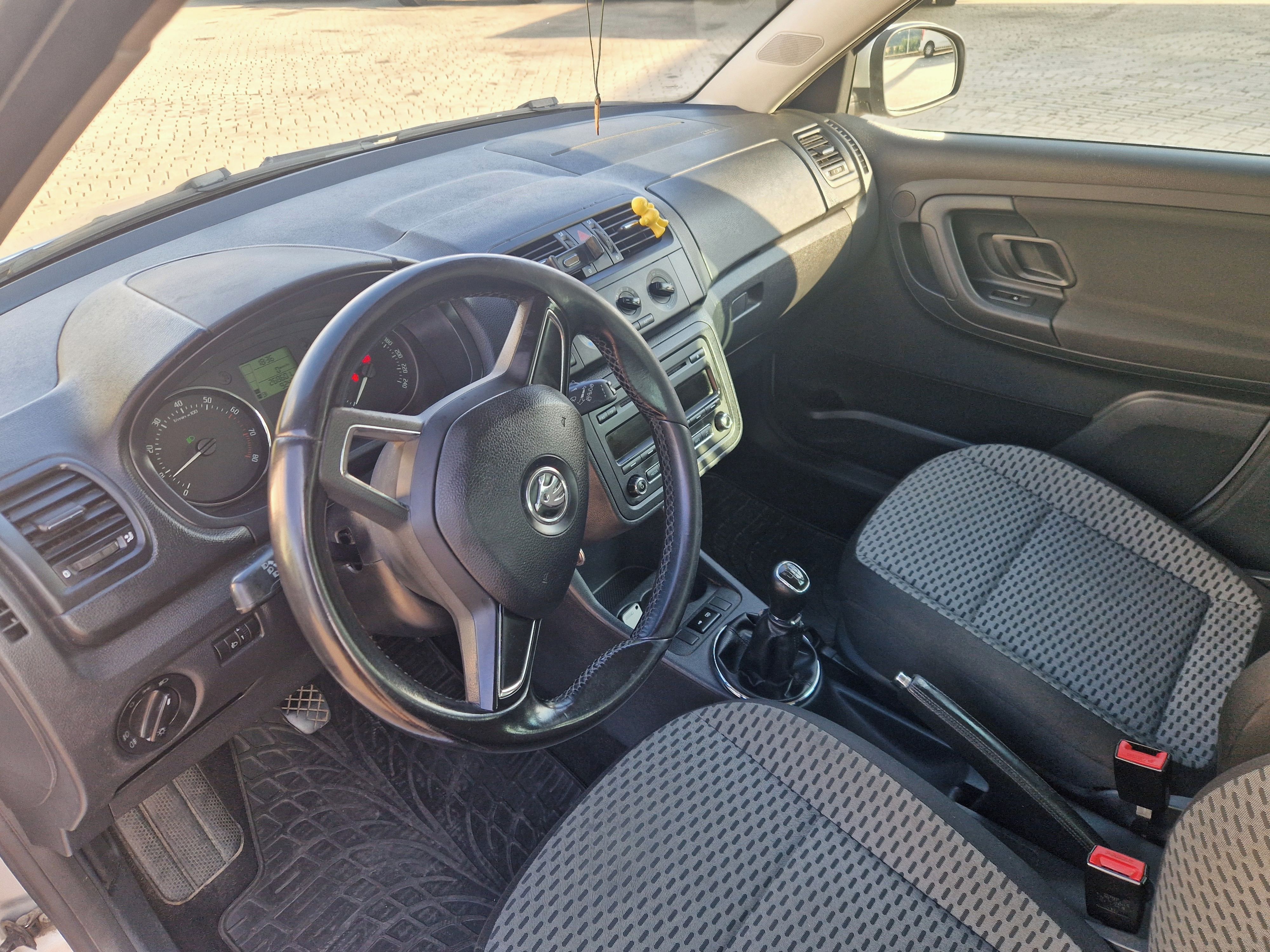Škoda Fabia, Škoda Fabia 2 1,4 16V 63kW - fotka 6