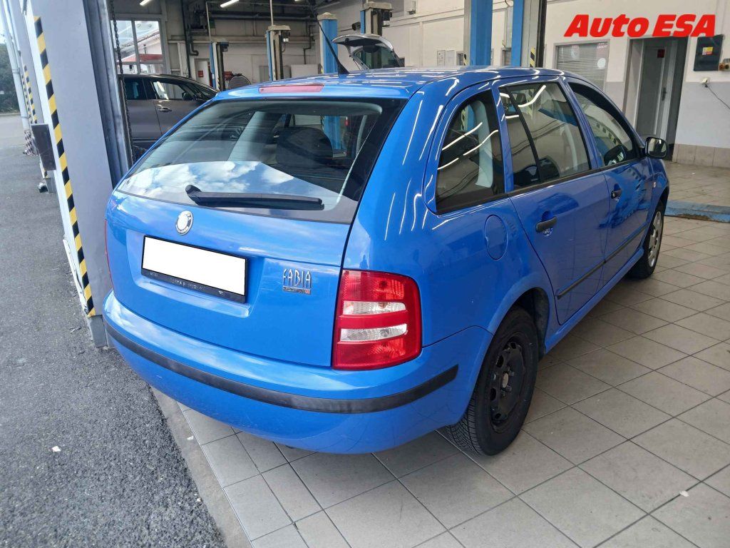 Škoda Fabia, 1.2 i,2.maj,ČR - fotka 2