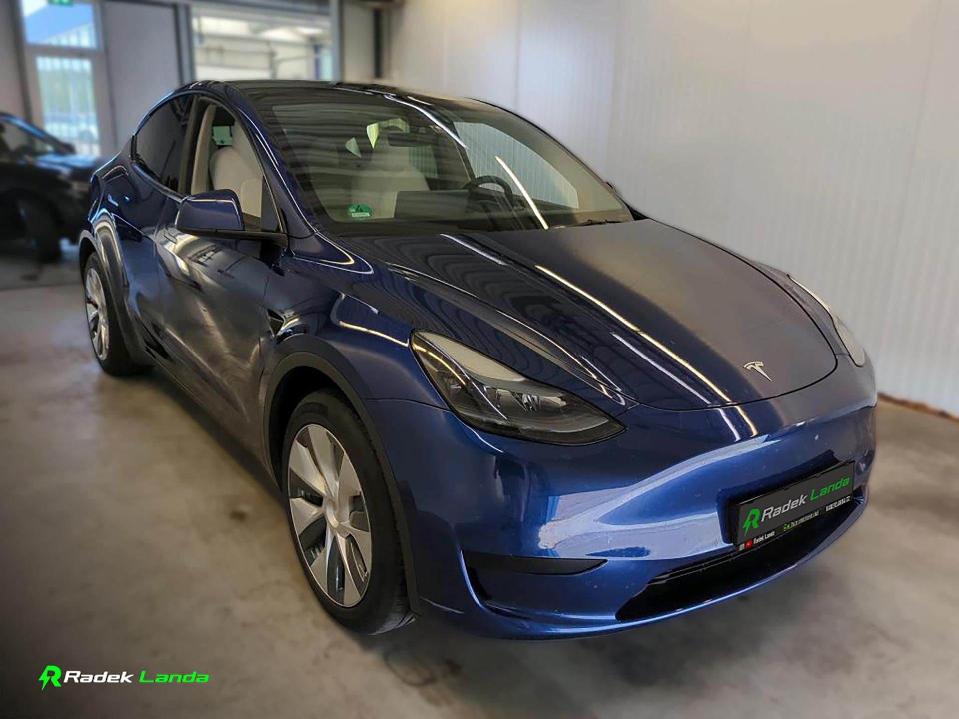Tesla Model Y, Standard Range RWD, LFP