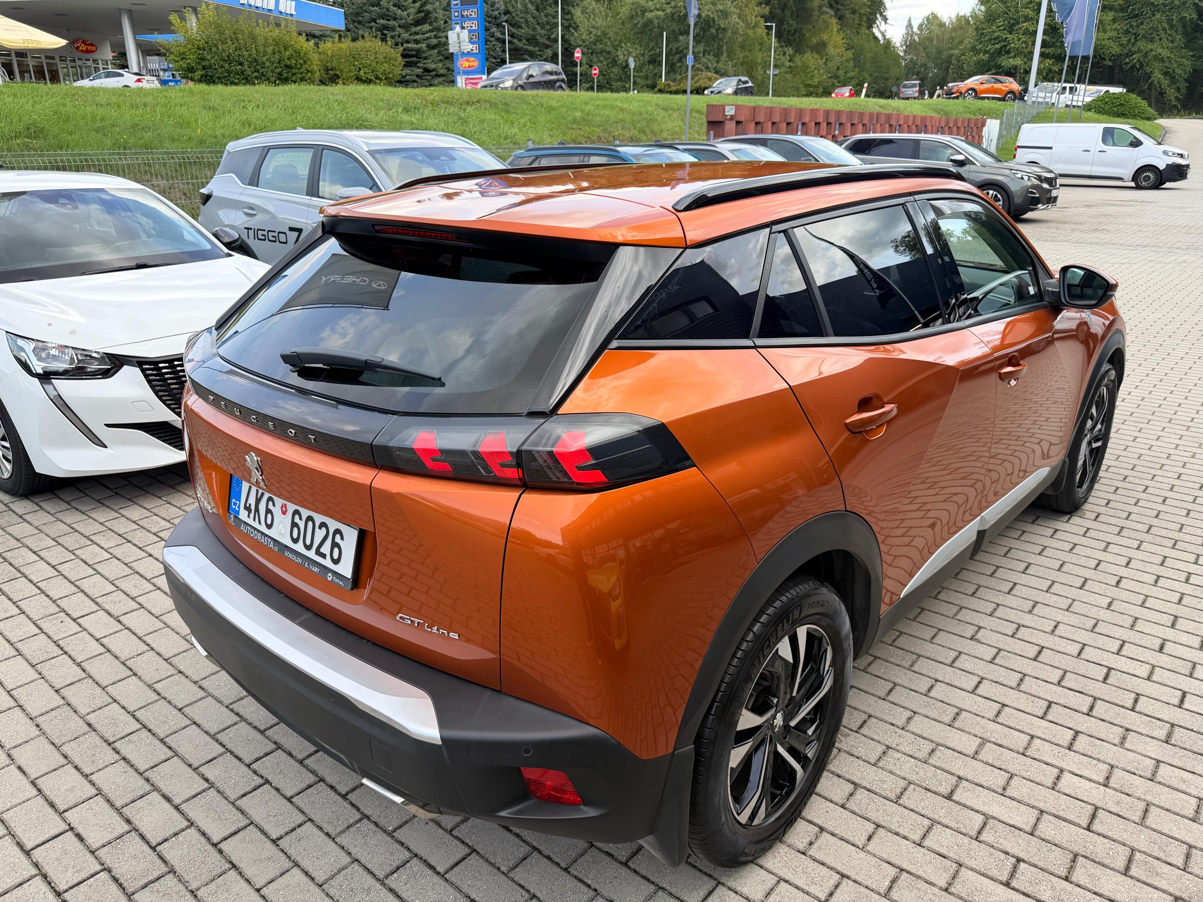 Peugeot 2008, ALLURE PACK 1.2 PT 1.maj - fotka 4