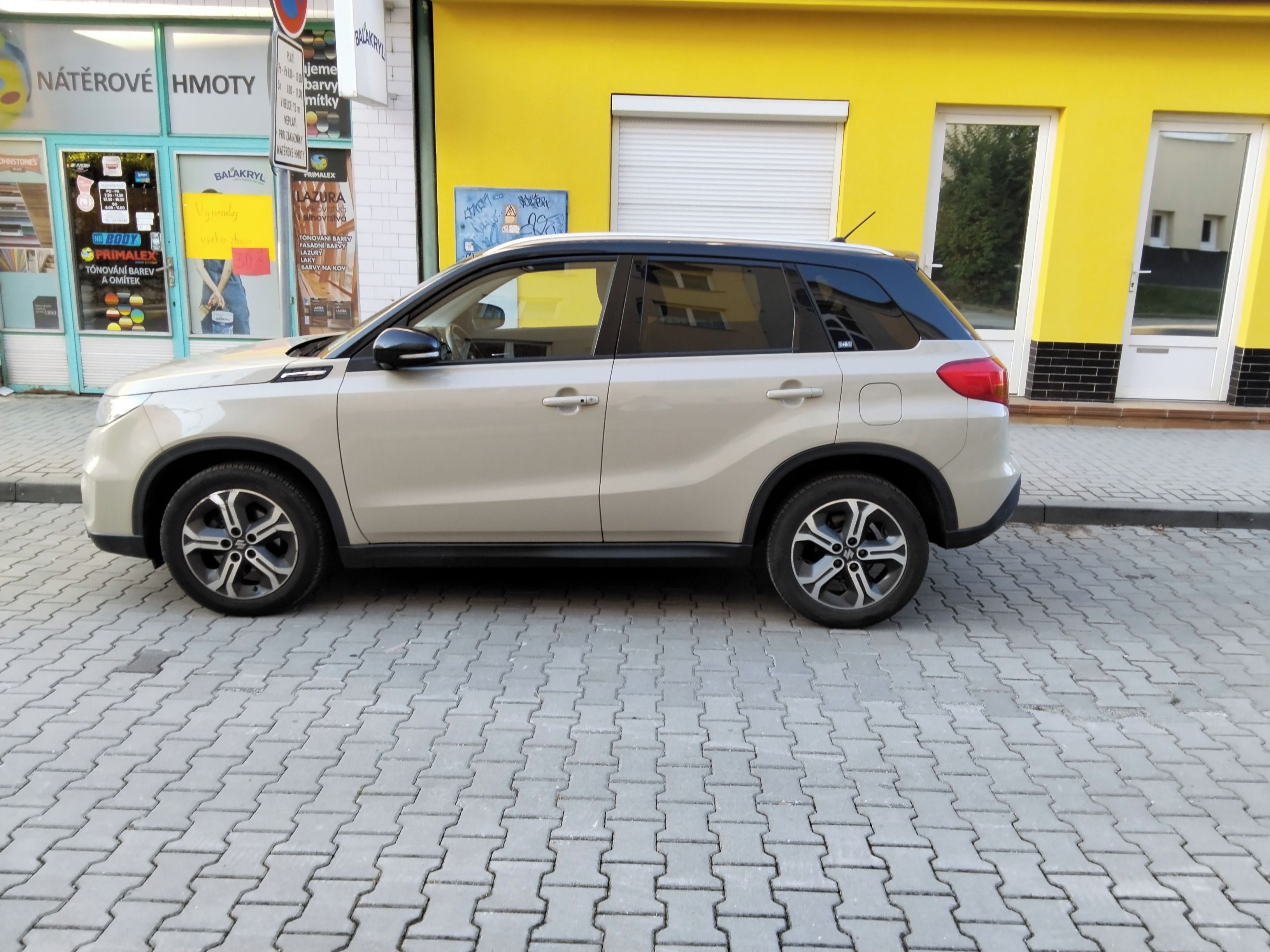 Suzuki Vitara, Suzuki Vitara 1.6i ELEGANCE - fotka 2