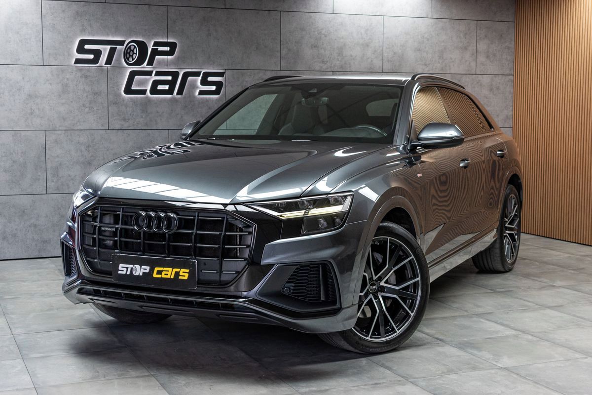 Audi Q8, 50TDI S-LINE*4x4*AIR*KESSY*DPH